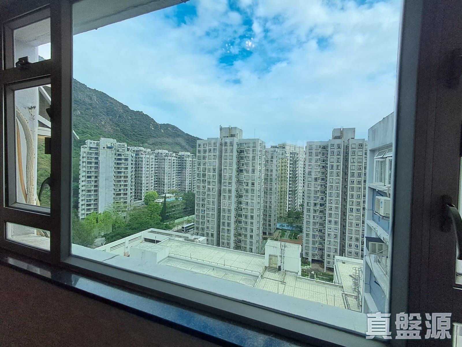 置樂花園 樂榮苑 (7座) 極高層 E室 屯門