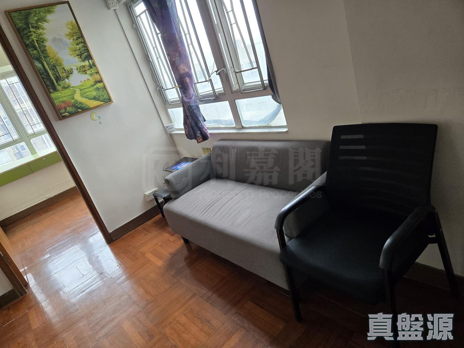 TUEN MUN TOWN PLAZA PHASE 1 - Block 3 Very High Floor Zone Flat F Tuen Mun
