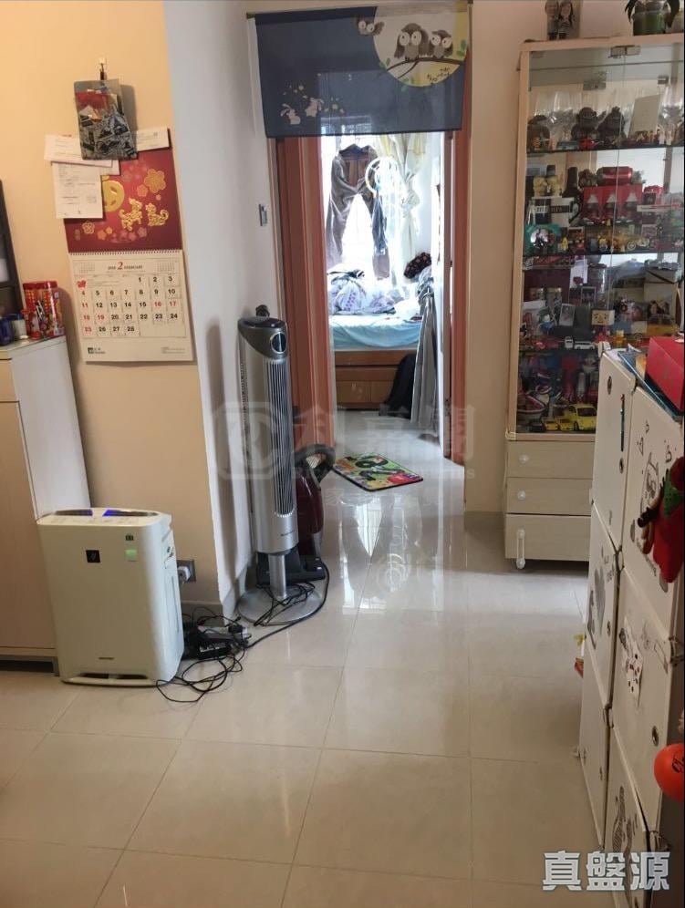 屯门市广场 1期 7座 低层 E室 屯门