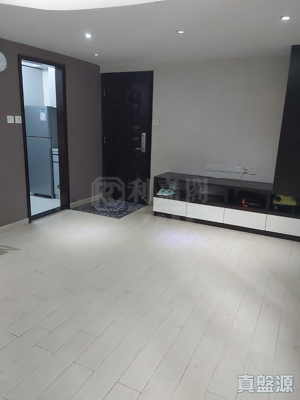 彩晖花园 C座 屯门