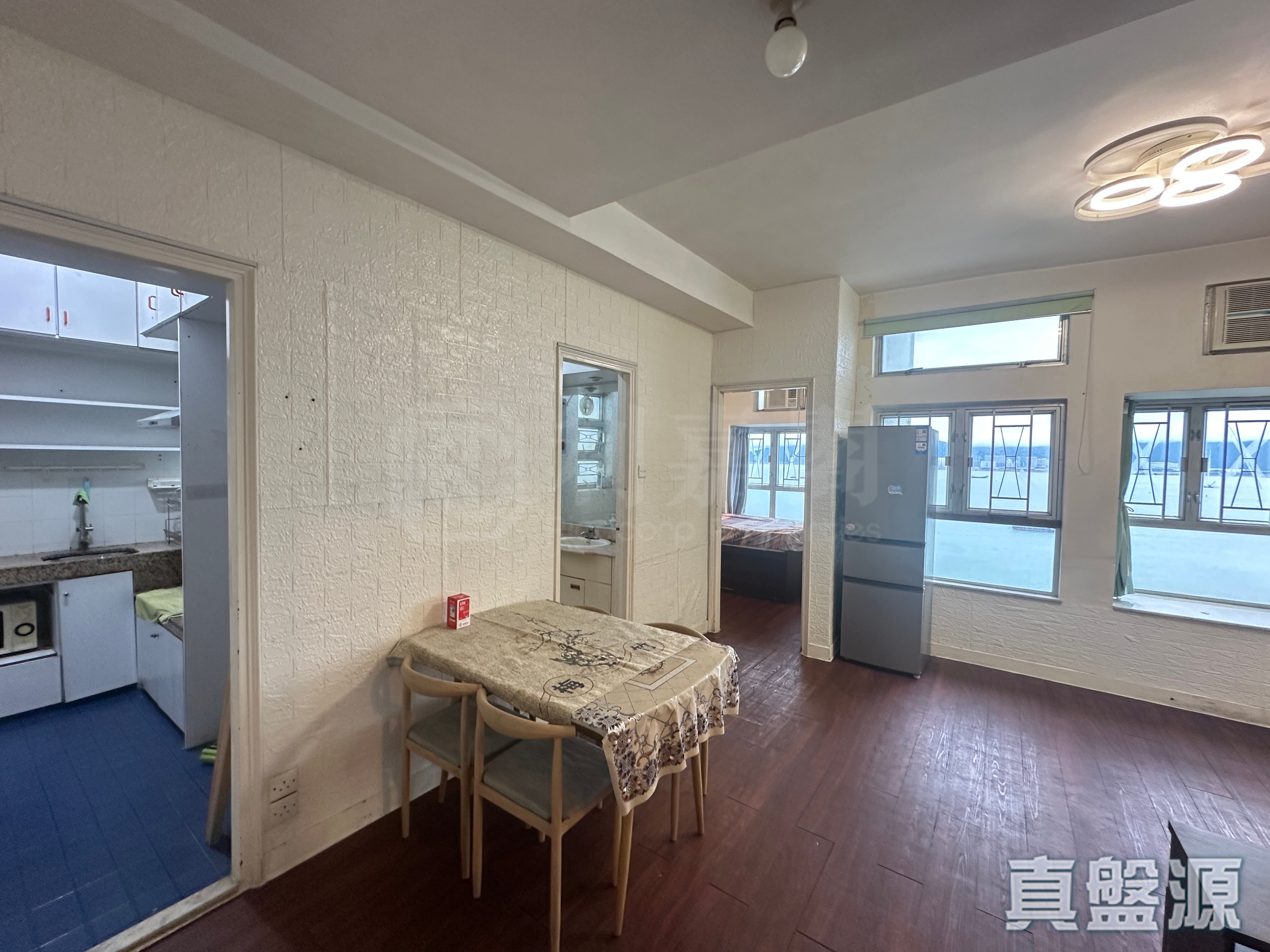 邁亞美海灣 2座 極高層 F室 屯門