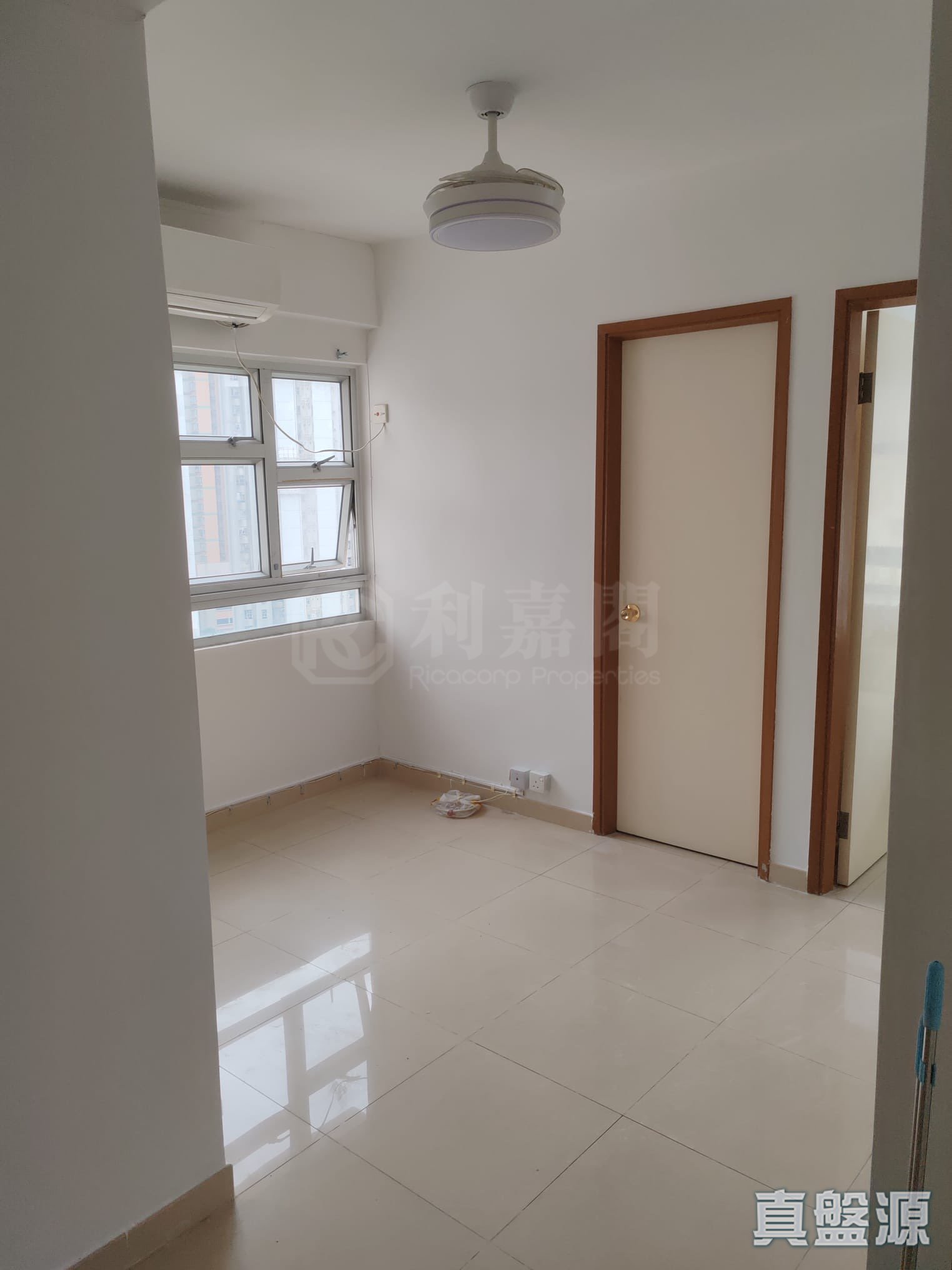 KIM BO BUILDING Very High Floor Zone Flat D Tuen Mun
