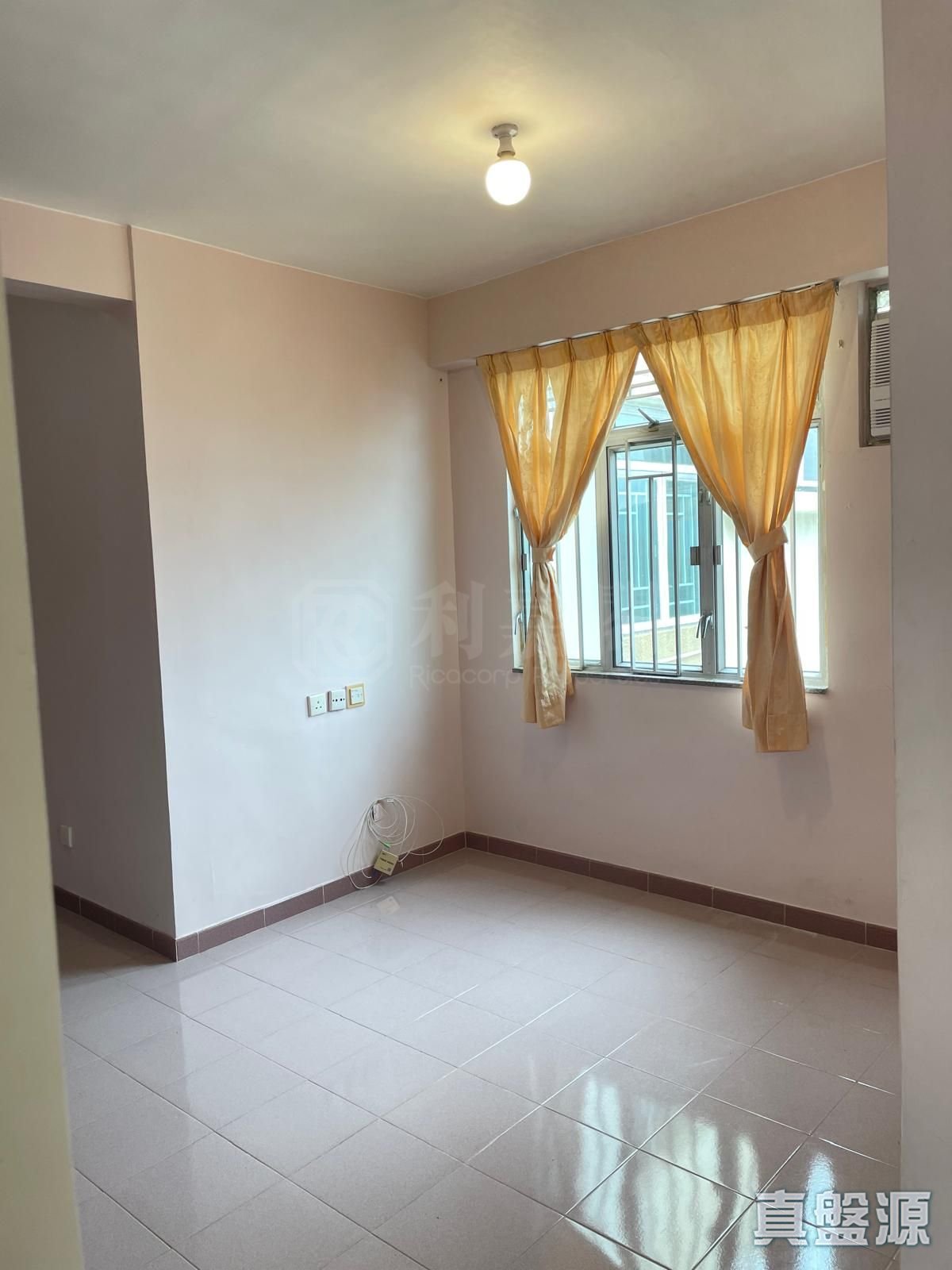 TAI PO PLAZA YEE TAK COURT (BLOCK 3) Very High Floor Zone Flat B Tai Po