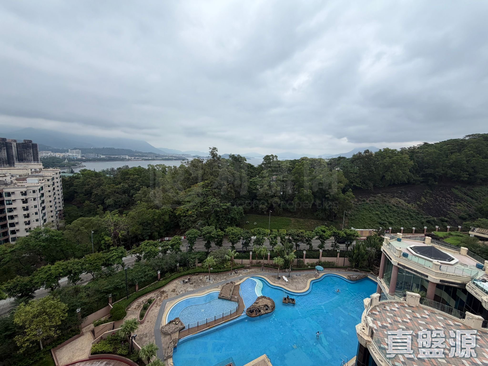 GRAND PALISADES BLOCK 2 Very High Floor Zone Flat A Tai Po