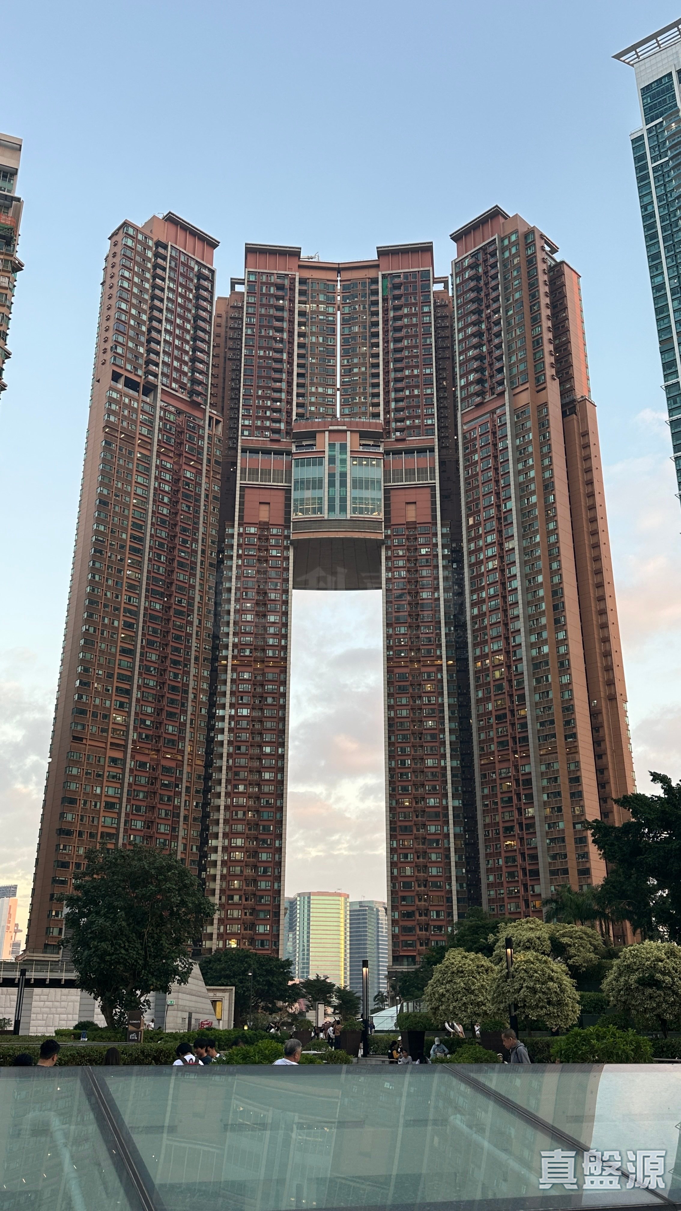 凯旋门 观星阁 (2座) 高层 D室 九龙站/尖沙咀/佐敦