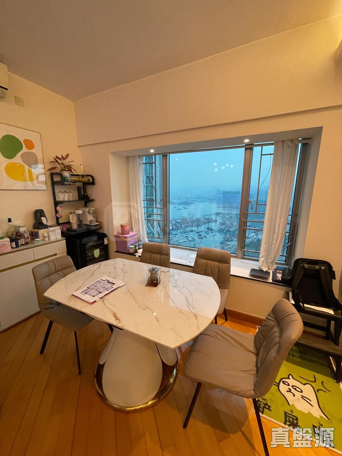 擎天半岛 1期 6座 极高层 E室 九龙站/尖沙咀/佐敦