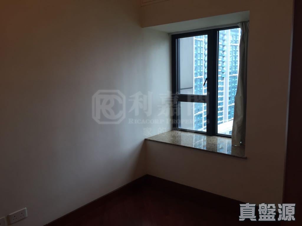 凱旋門 觀星閣 (2座) 低層 F室 九龍站/尖沙咀/佐敦