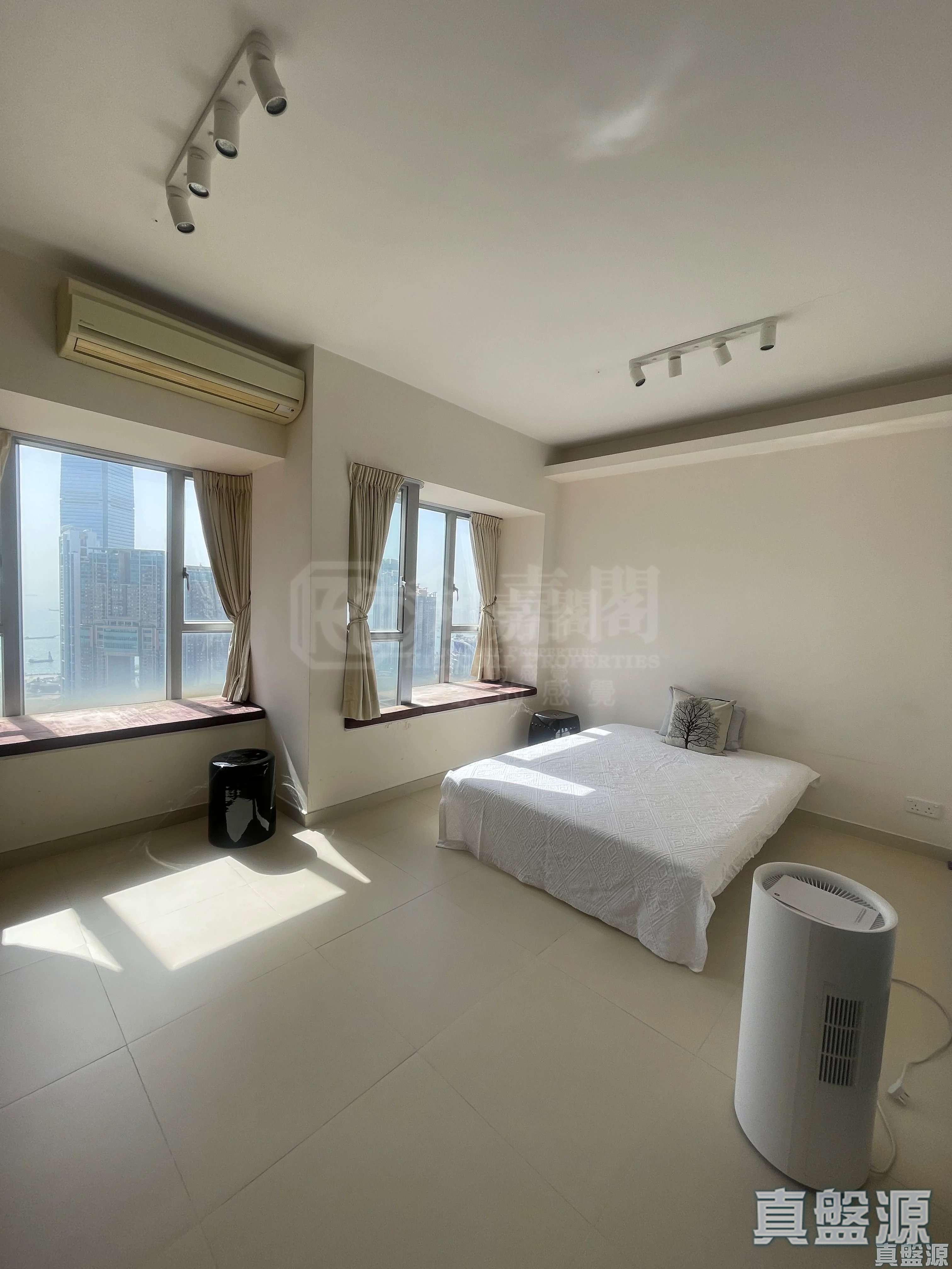 港景峯 2座 極高層 D室 九龍站/尖沙咀/佐敦