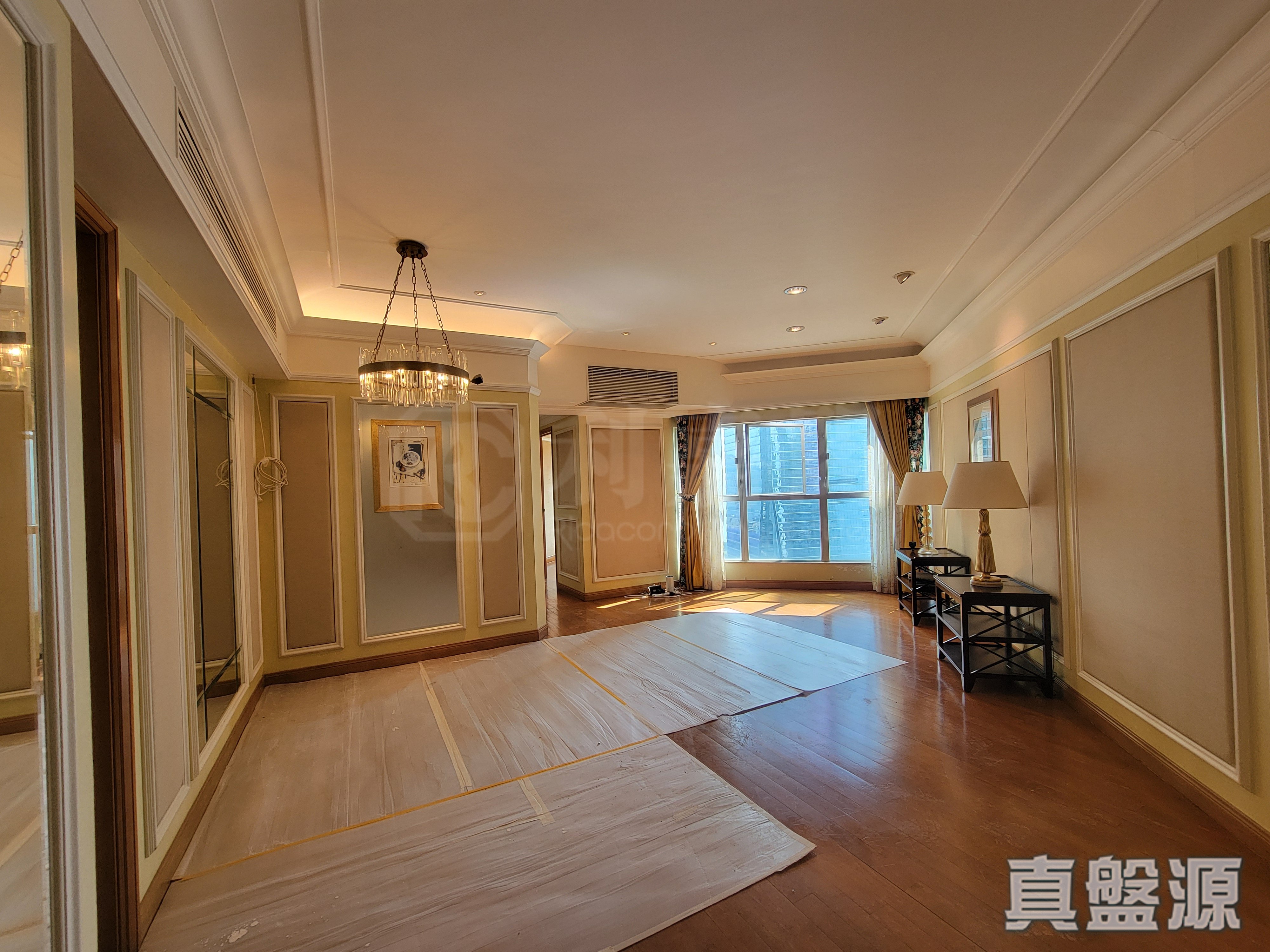 漾日居 1期 2座 極高層 A室 九龍站/尖沙咀/佐敦