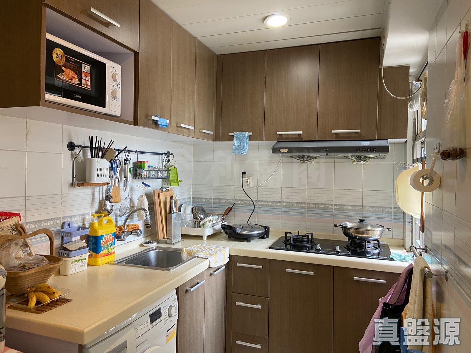 GREENFIELD GARDEN PHASE 1 - Tower 4 Very High Floor Zone Flat C Tsing Yi