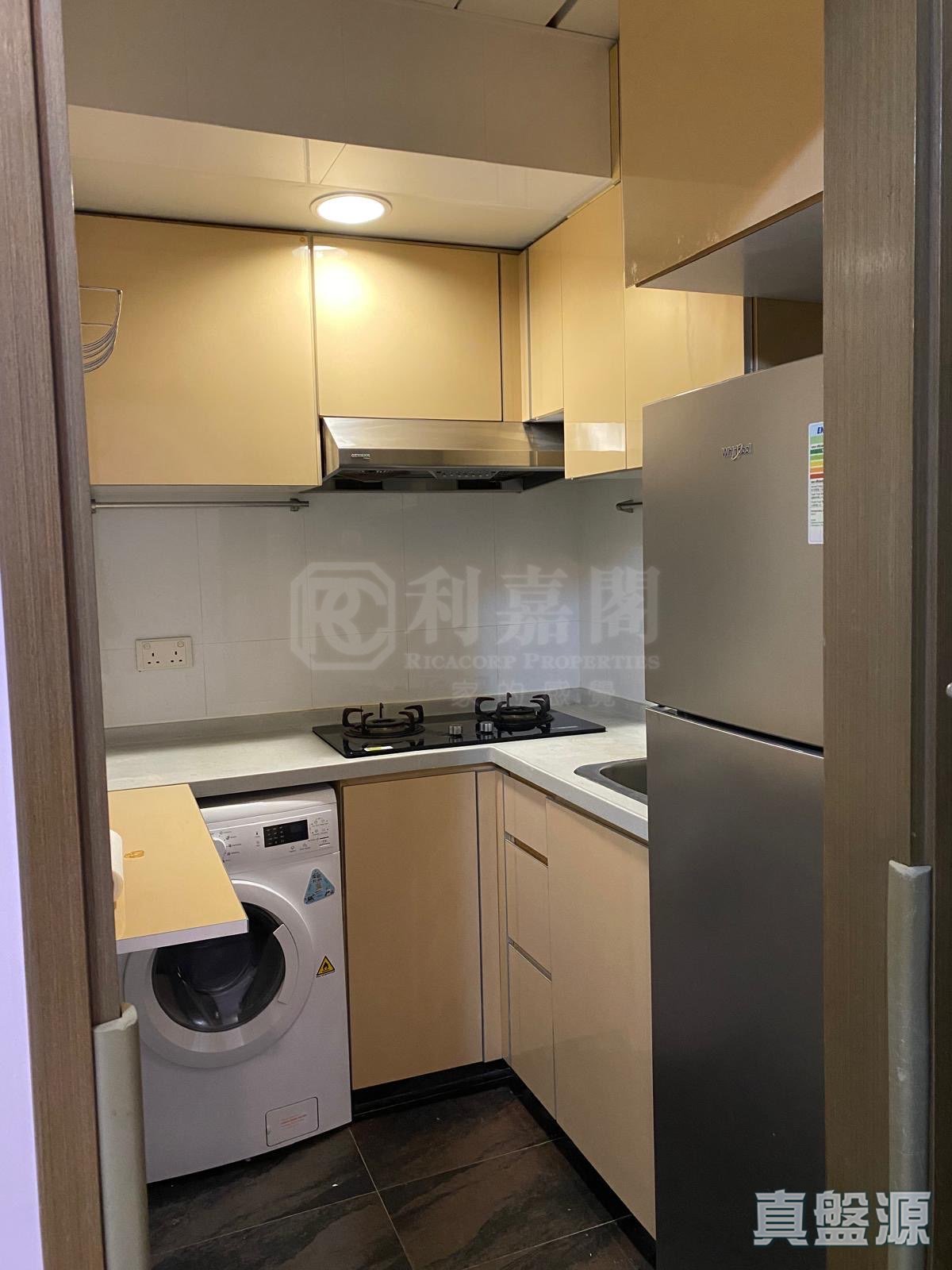 青怡花园 6座 中层 B室 青衣