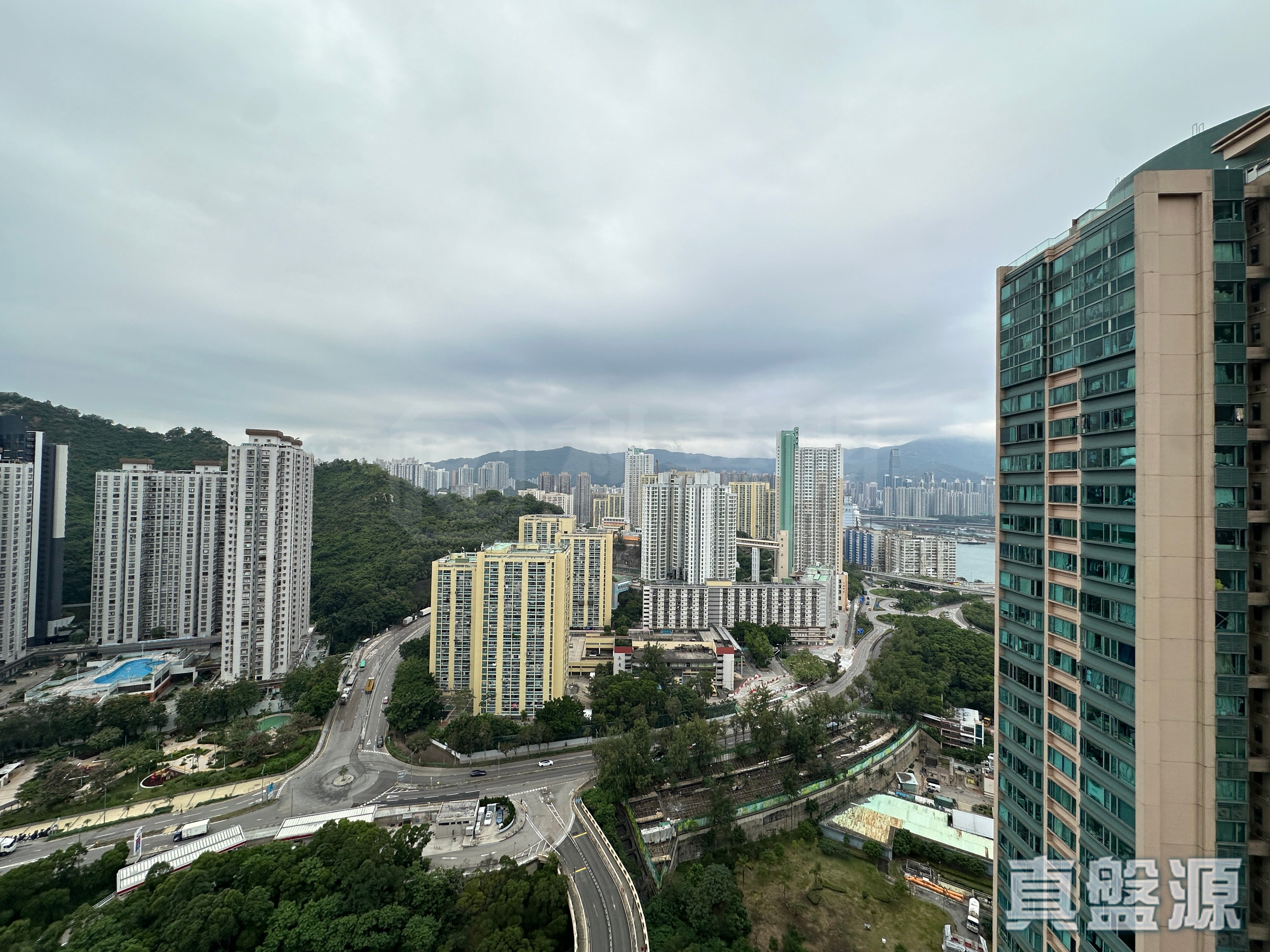 蓝澄湾 3座 极高层 F室 青衣