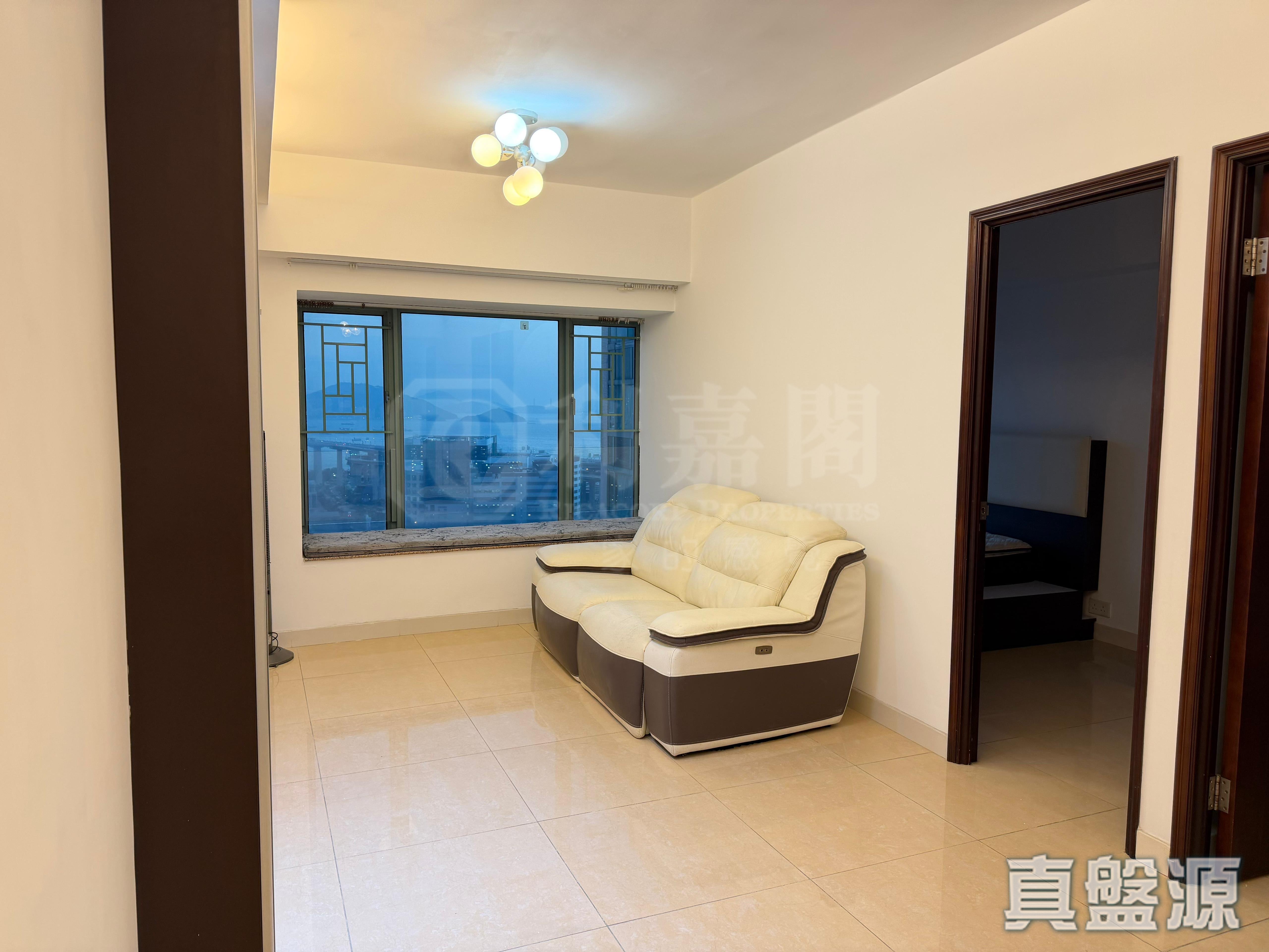 蓝澄湾 2座 极高层 C室 青衣