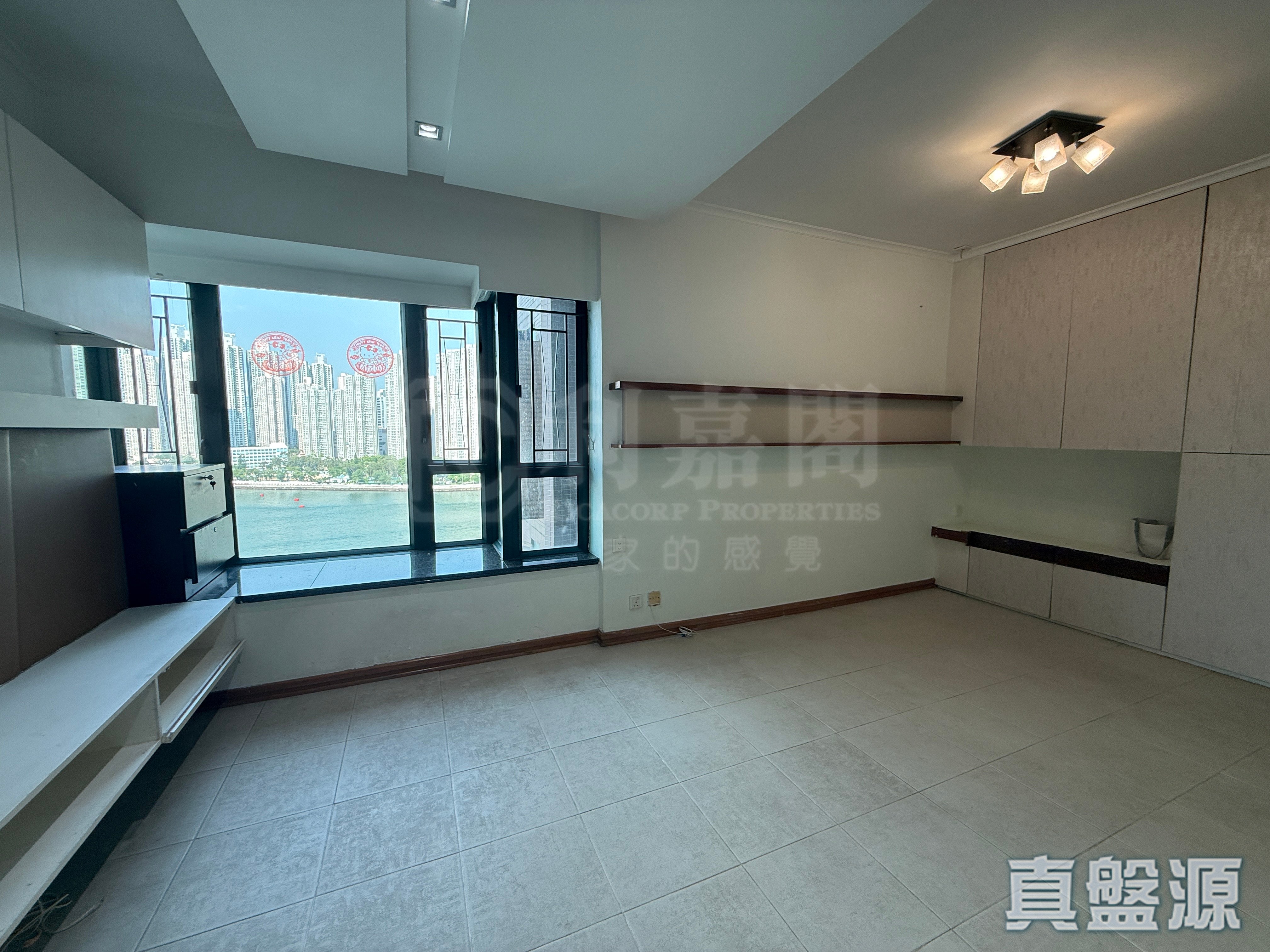 VILLA ESPLANADA PHASE 3 - Block 10 Medium Floor Zone Flat A Tsing Yi