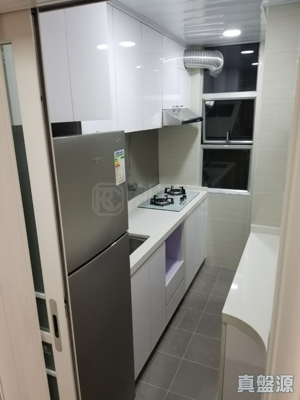青泰苑 鸿泰阁 (G座) 01室 青衣