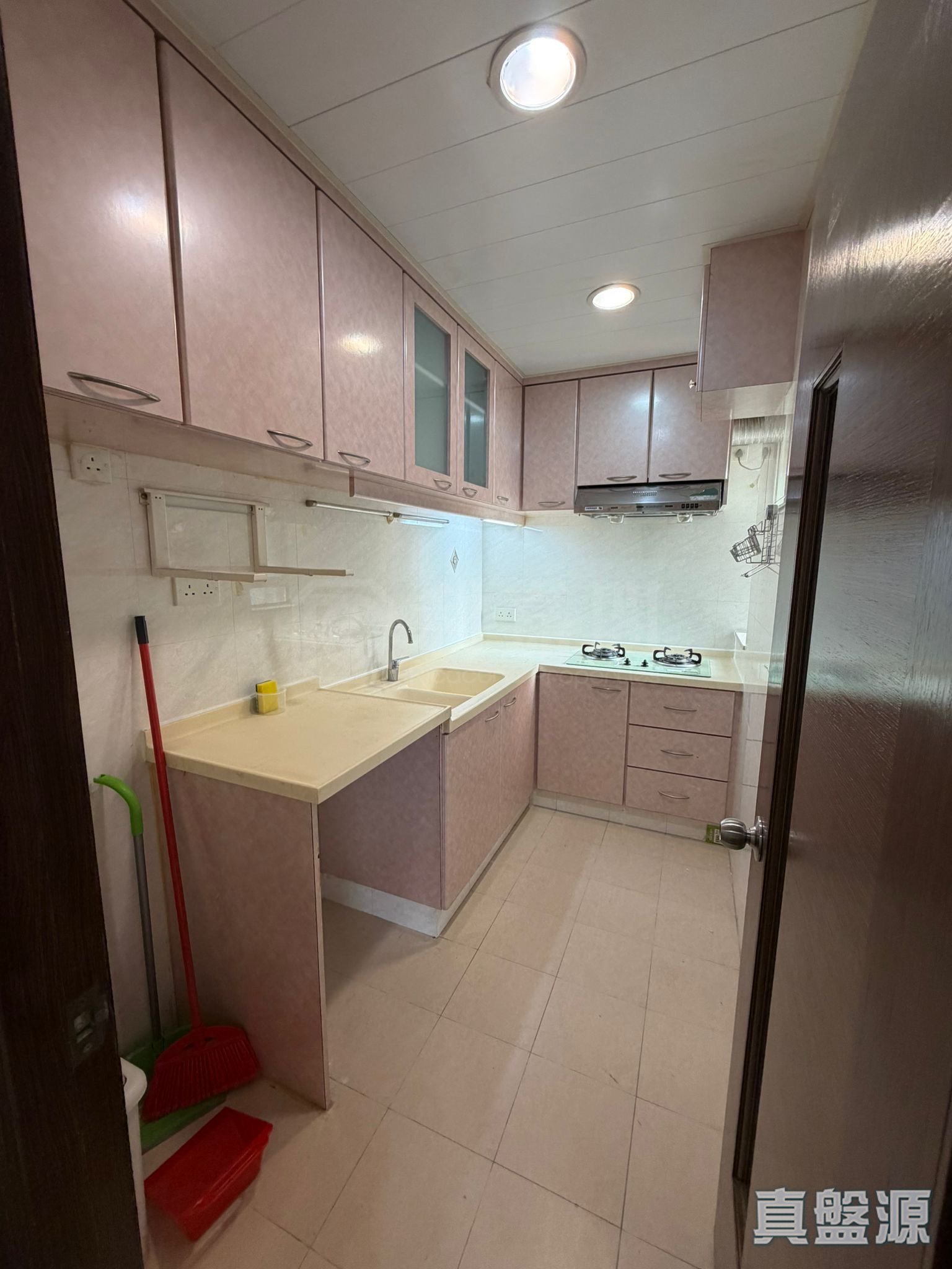 伟景花园 2座 极高层 H室 青衣