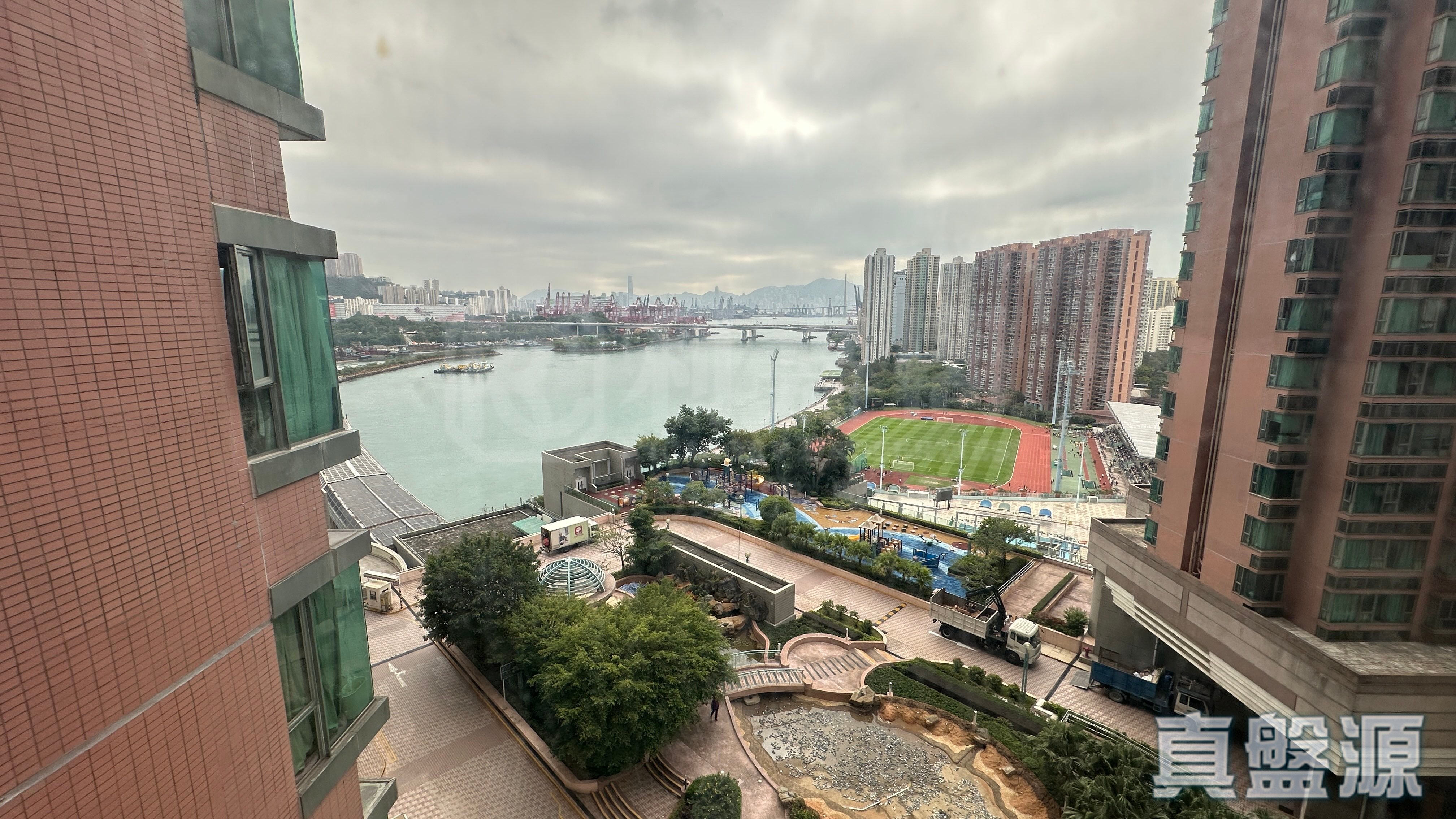 盈翠半岛 1期 3座 低层 E室 青衣