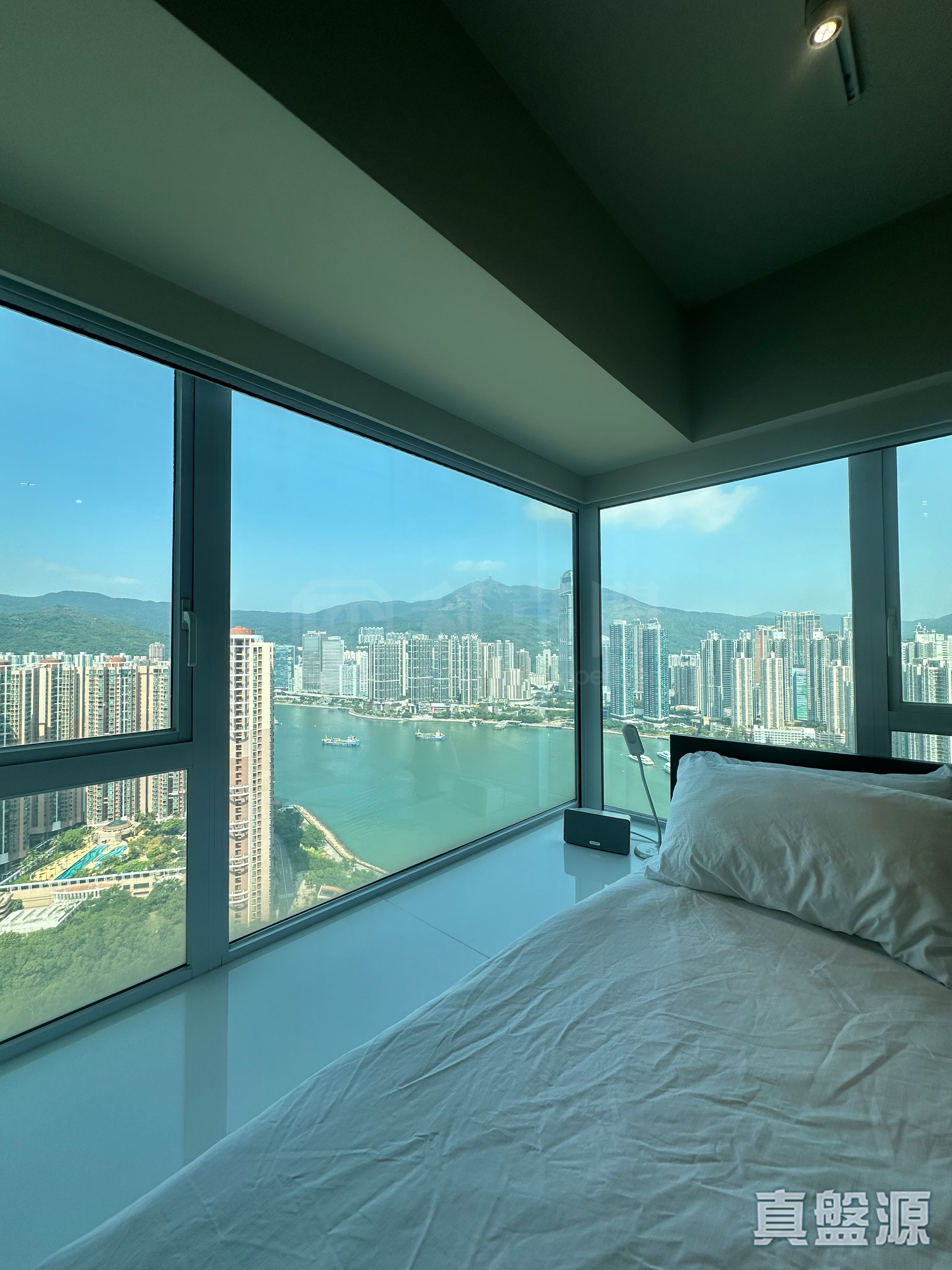 TIERRA VERDE PHASE 1 - Tower 3 Very High Floor Zone Flat H Tsing Yi