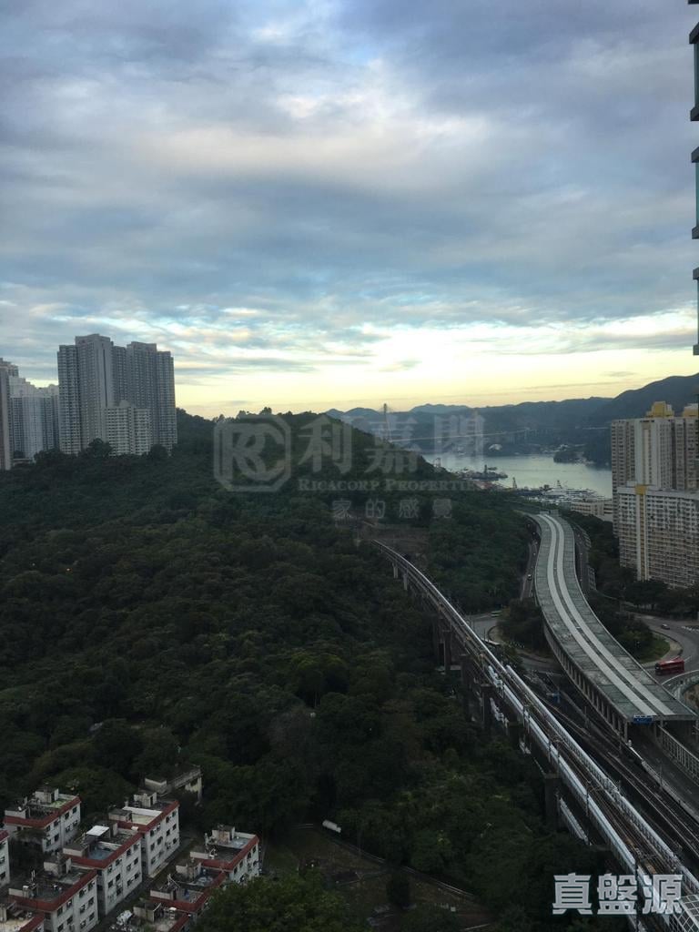 盈翠半岛 2期 8座 高层 F室 青衣