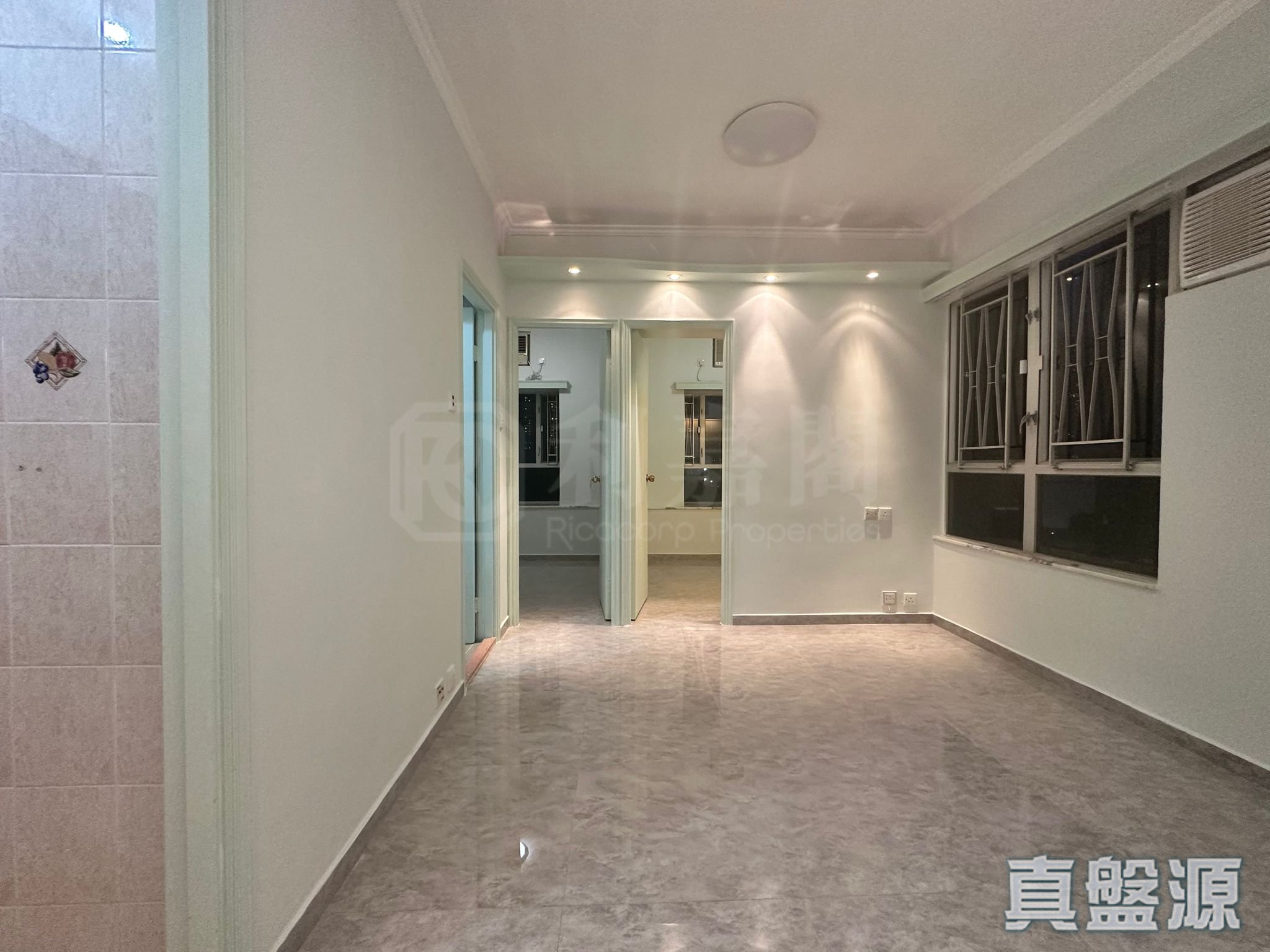TSING YI GARDEN BLOCK 2 Low Floor Zone Flat E Tsing Yi