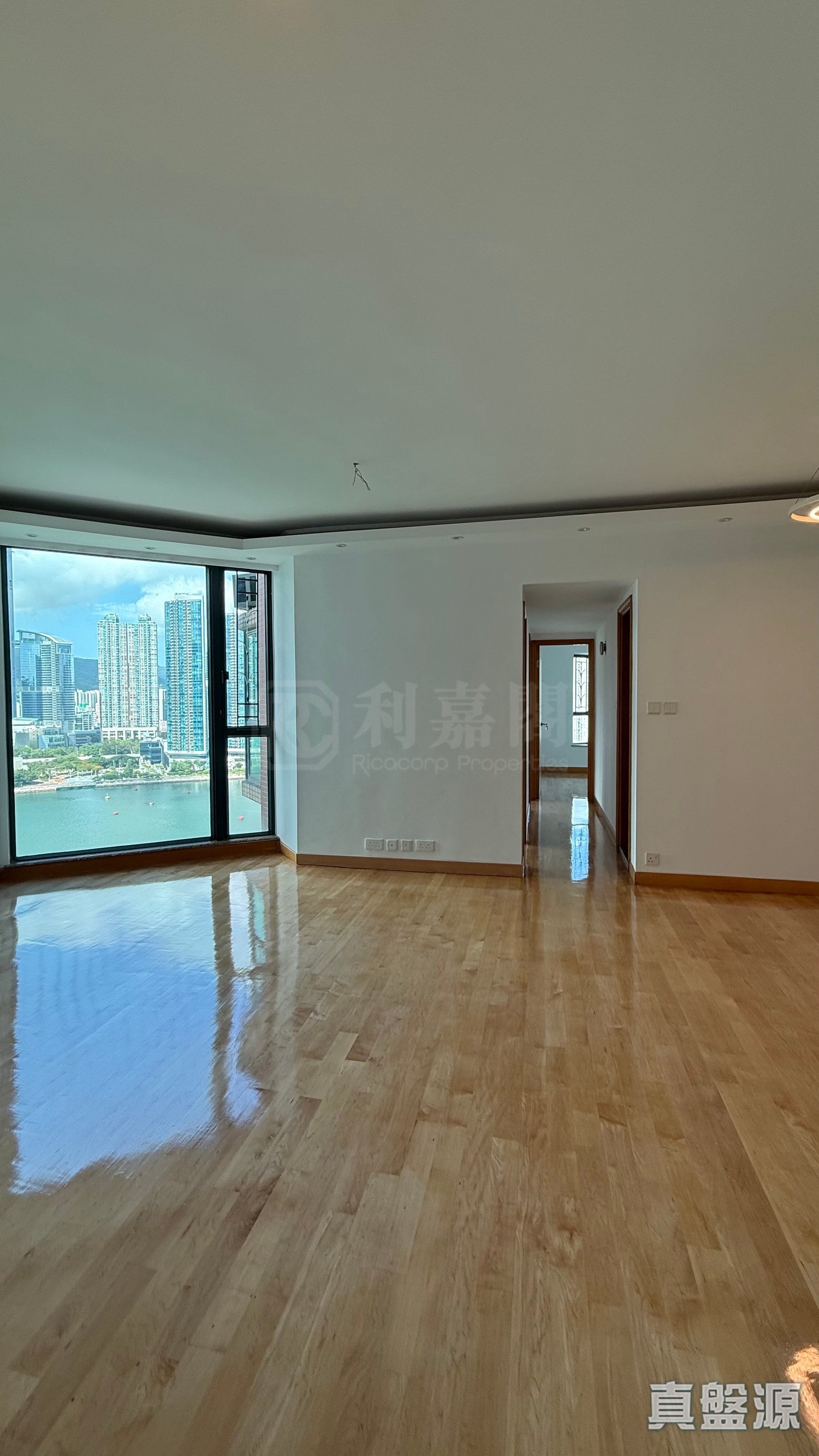 VILLA ESPLANADA PHASE 2 - Block 7 High Floor Zone Flat B Tsing Yi
