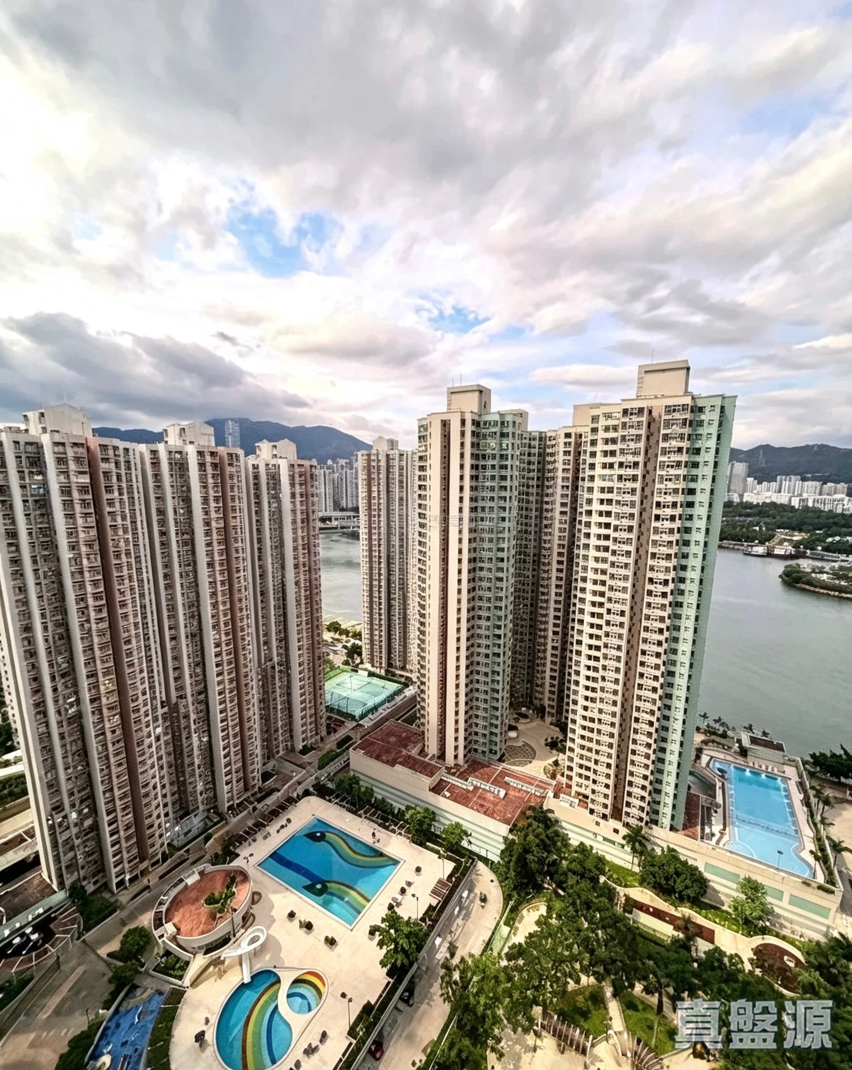 翠怡花园 1期 2座 极高层 C室 青衣