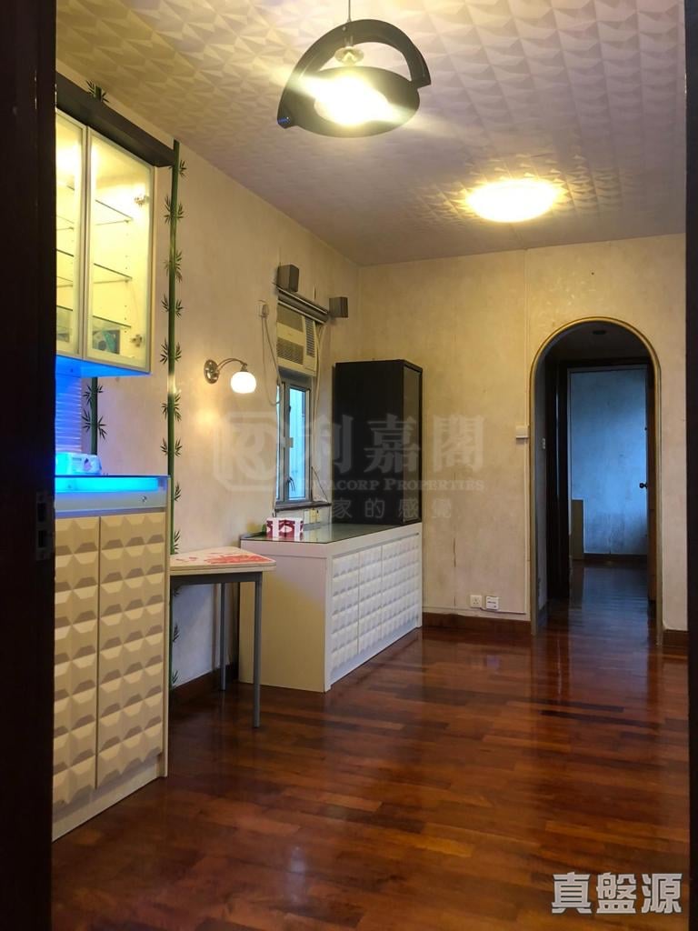 MAYFAIR GARDENS BLOCK 10 Very High Floor Zone Flat A Tsing Yi