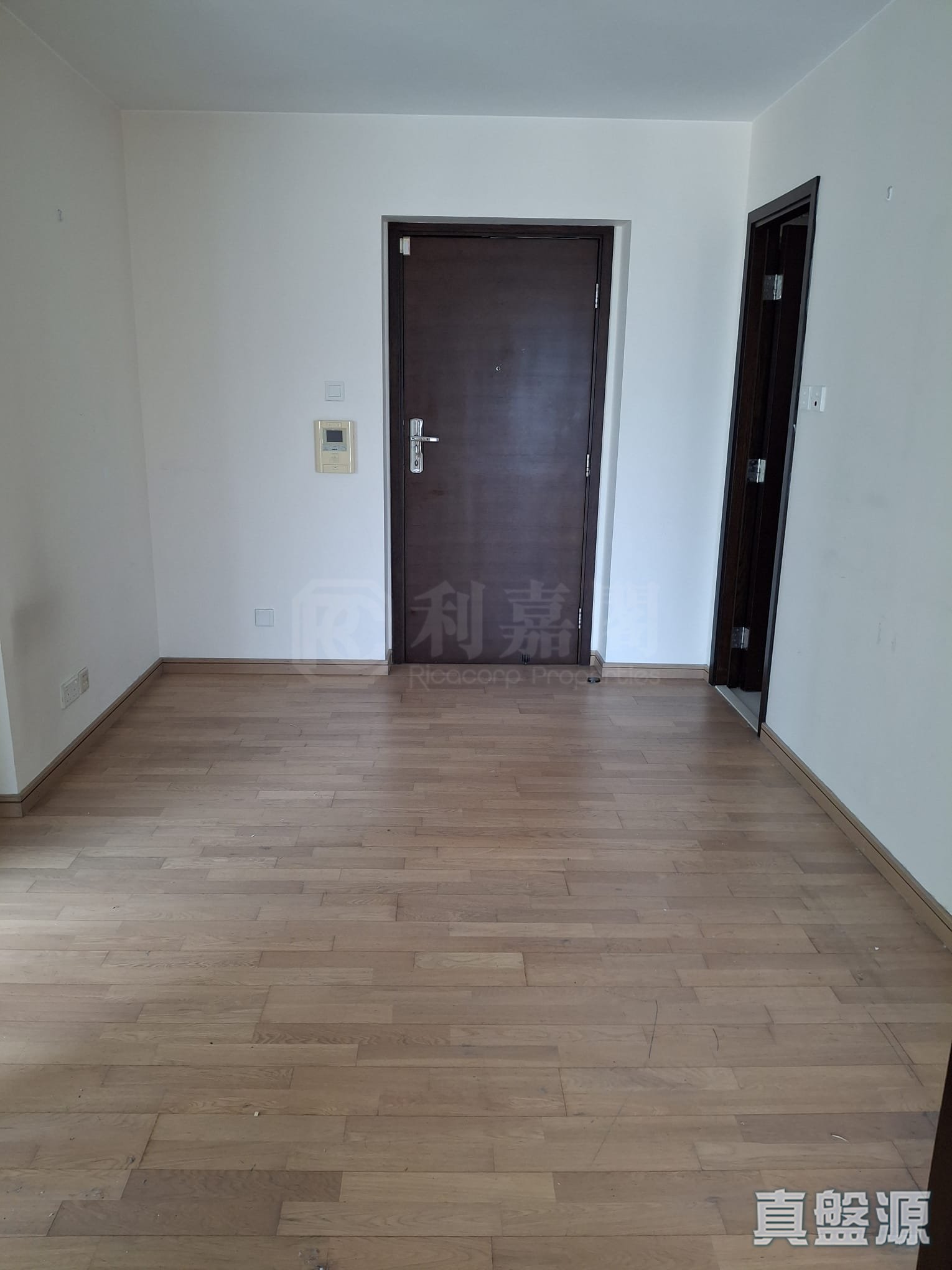 GRAND WATERFRONT TOWER 3 Very High Floor Zone Flat A To Kwa Wan/Kowloon City/Kai Tak/San Po Kong