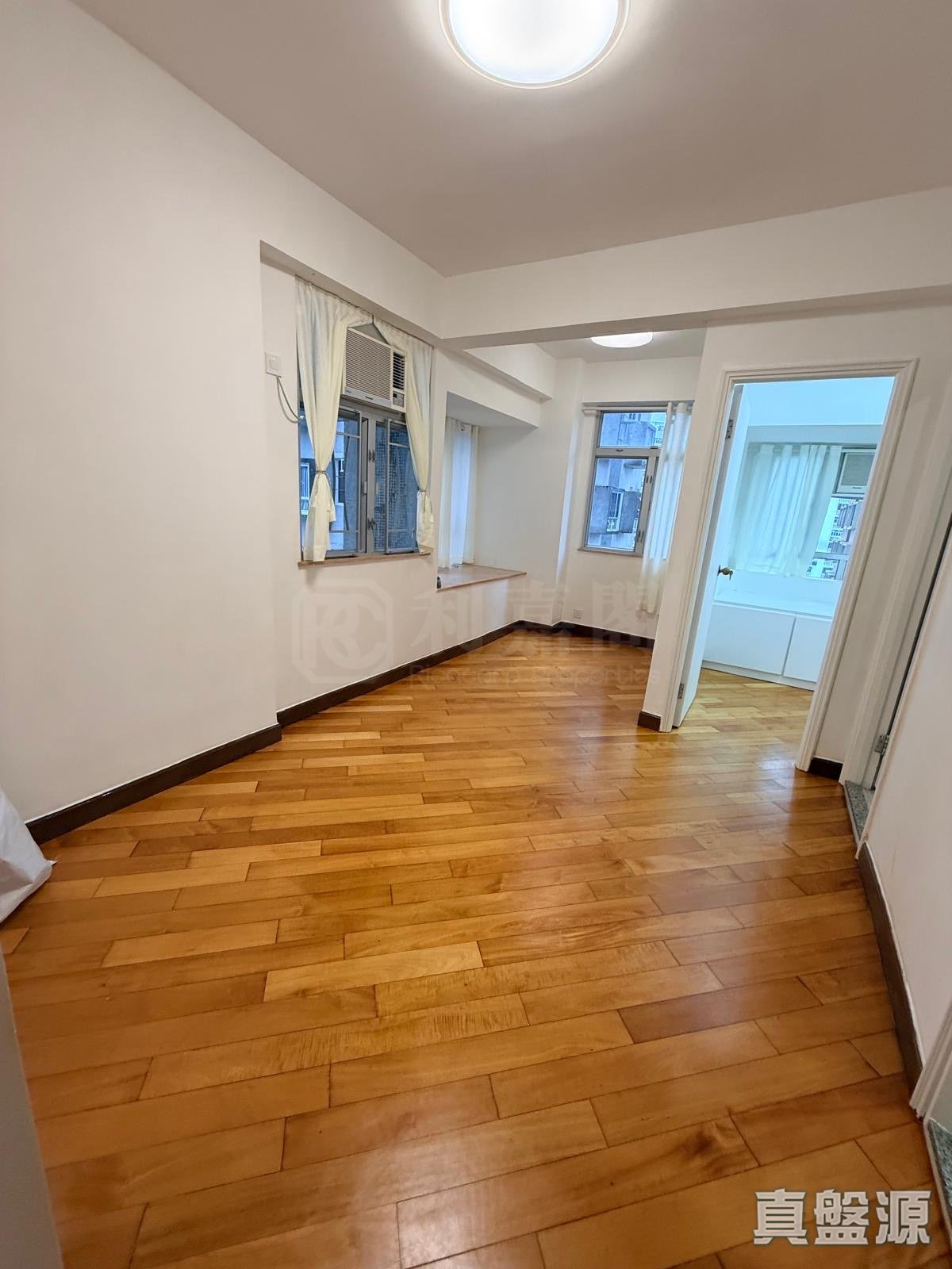 GOLDEN LION GARDEN PHASE 1 - Golden Glory Court (block E) Medium Floor Zone Flat 2 Tai Wai