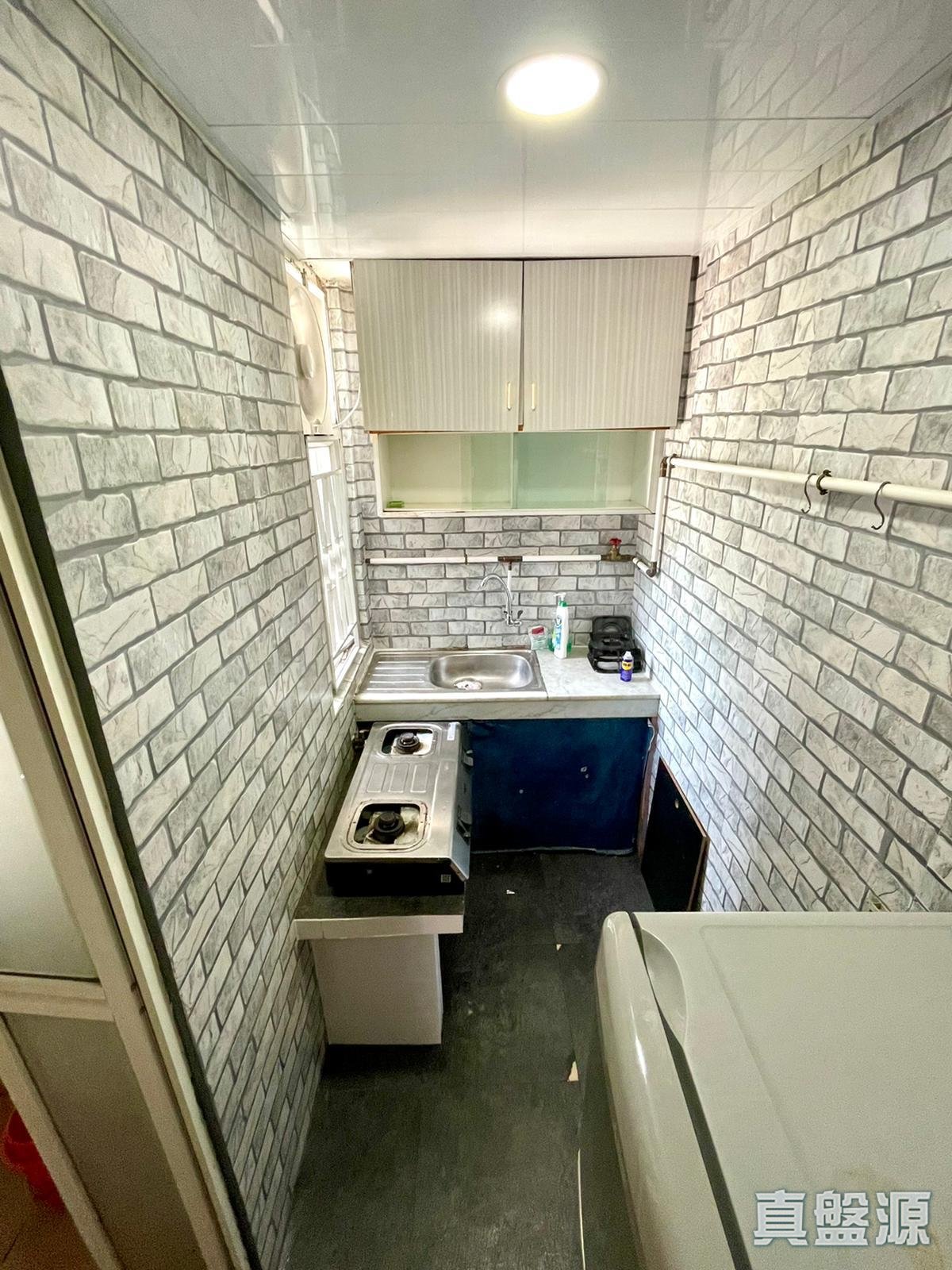 GOLDEN LION GARDEN PHASE 2 - Golden Mascot Court (block B) High Floor Zone Flat 1 Tai Wai