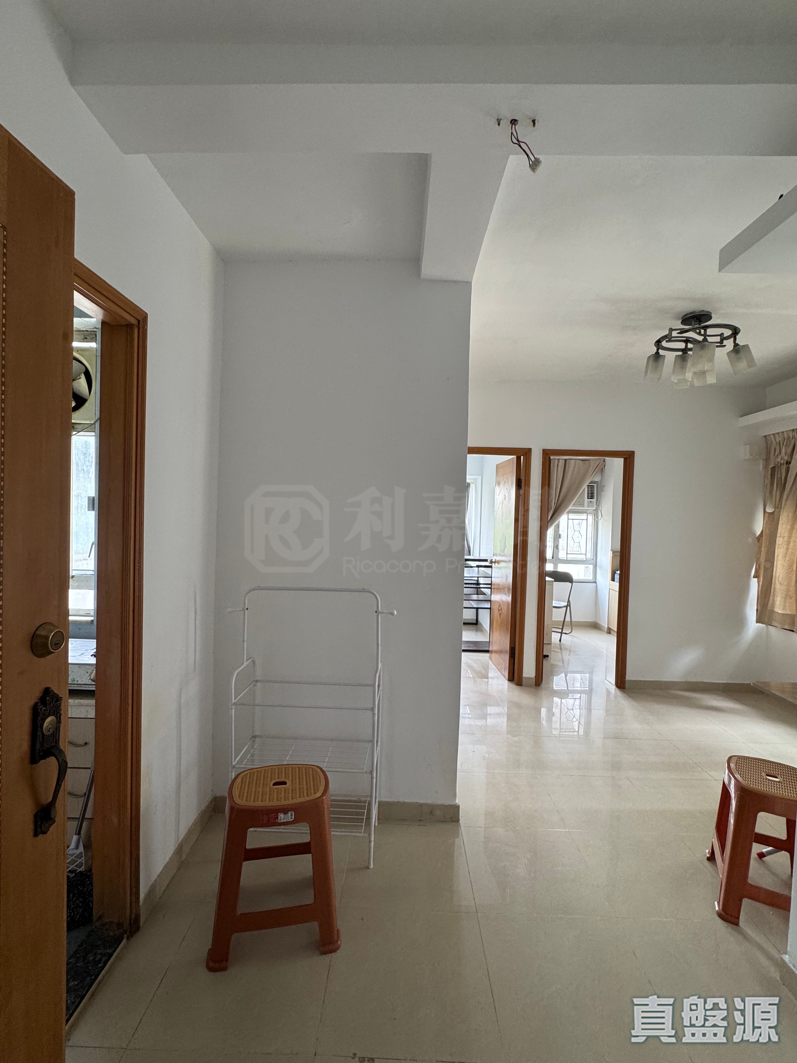 GOLDEN LION GARDEN PHASE 2 - Golden Fullness Court (block F) Low Floor Zone Flat 6 Tai Wai