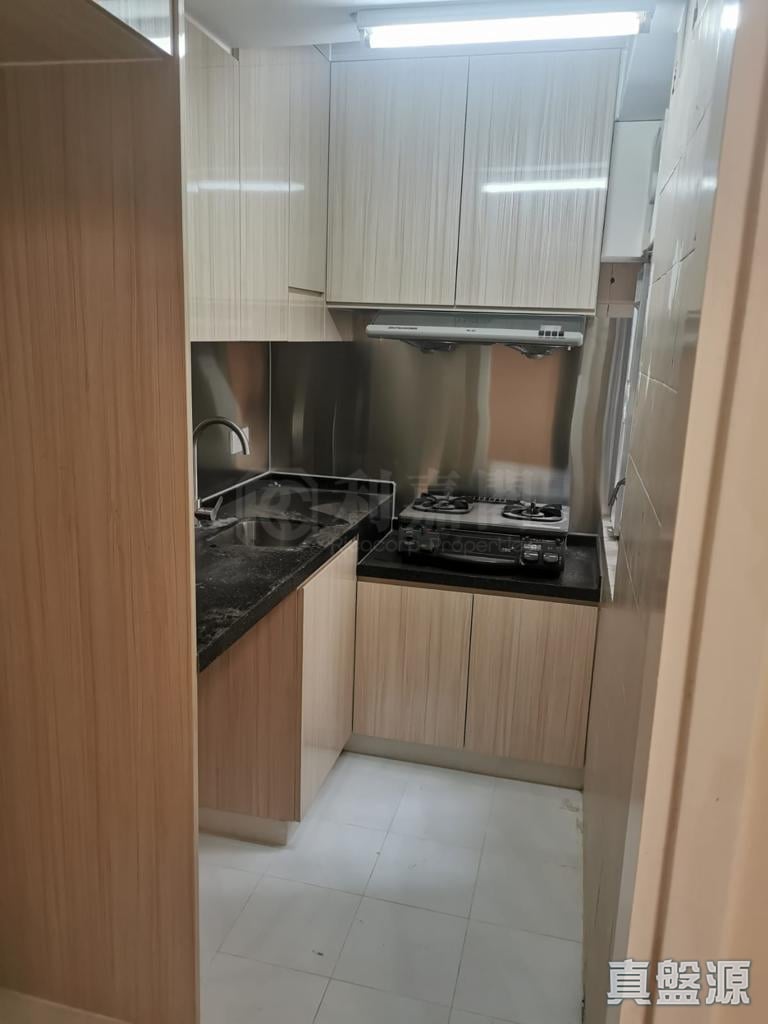 GRANDEUR GARDEN BLOCK 4 Low Floor Zone Flat E Tai Wai