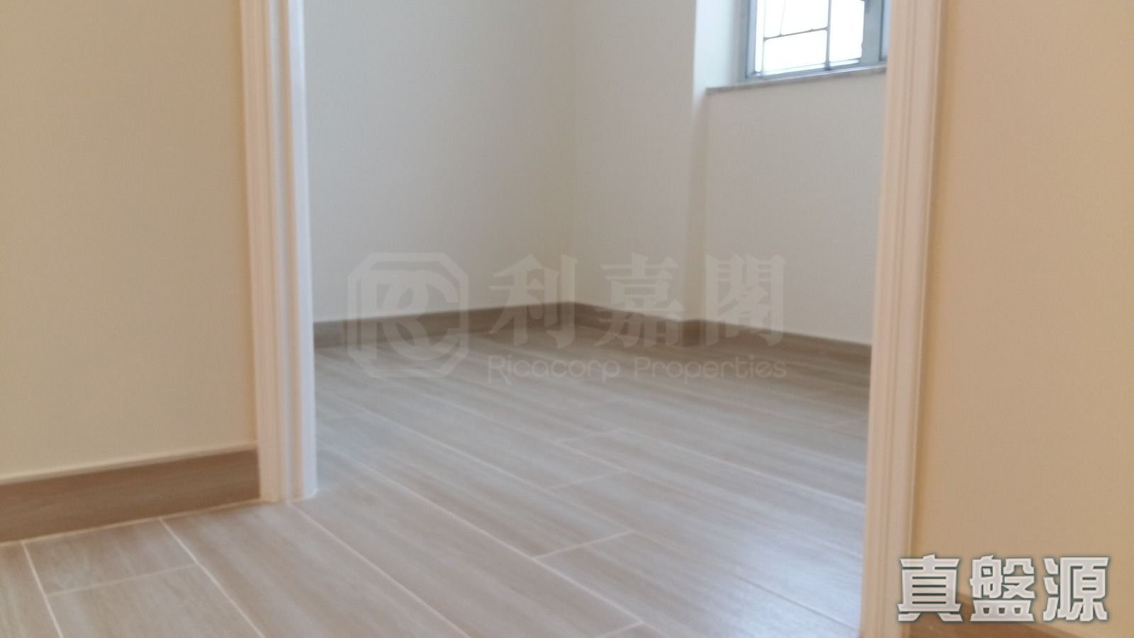TSUEN WAN CENTRE BLOCK 12 (HANGYANG HOUSE) Very High Floor Zone Flat A Tsuen Wan