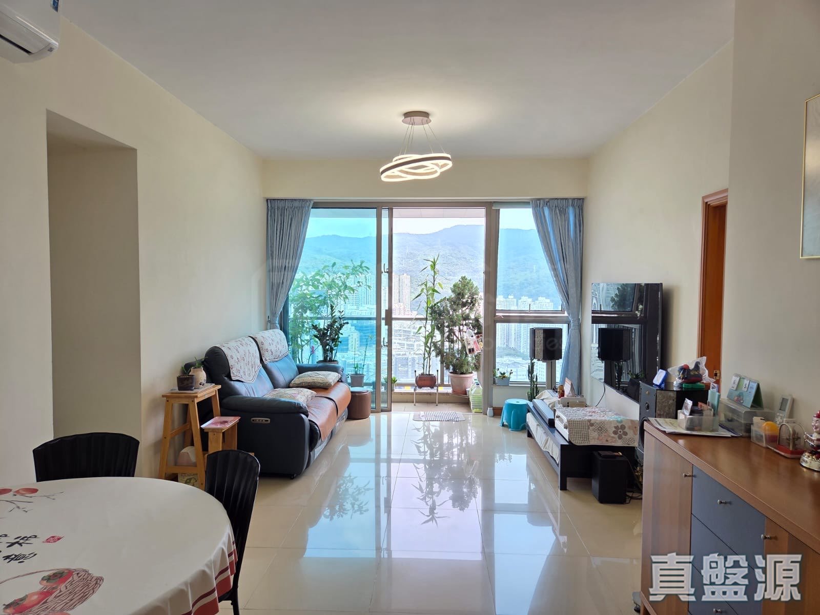 萬景峯 5座 極高層 A室 荃灣