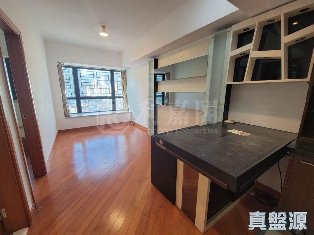 CHELSEA COURT TOWER EAST (A1) Low Floor Zone Flat H Tsuen Wan