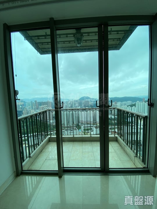 朗逸峰 1期 8座 高层 荃湾