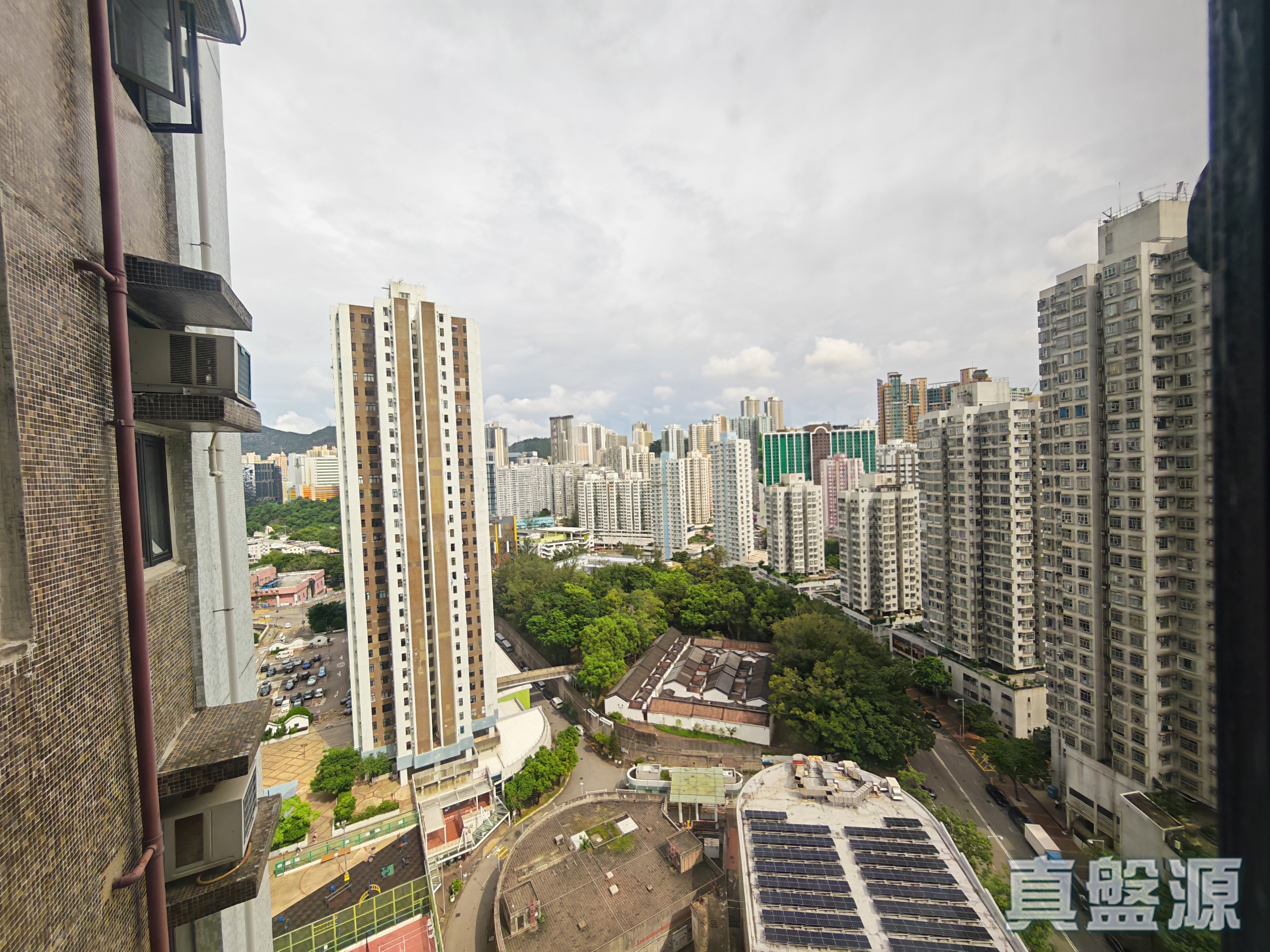 绿杨新邨 P座 高层 01室 荃湾