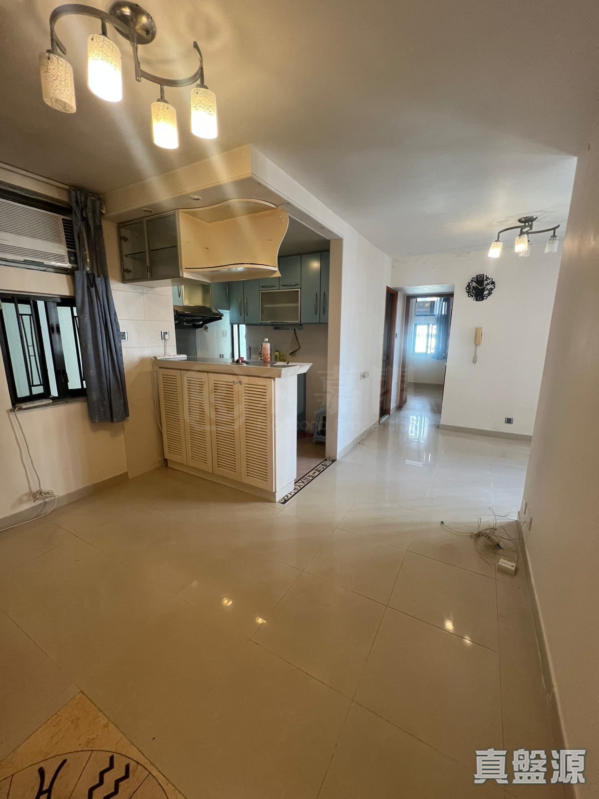 綠楊新邨 Q座 中層 05室 荃灣