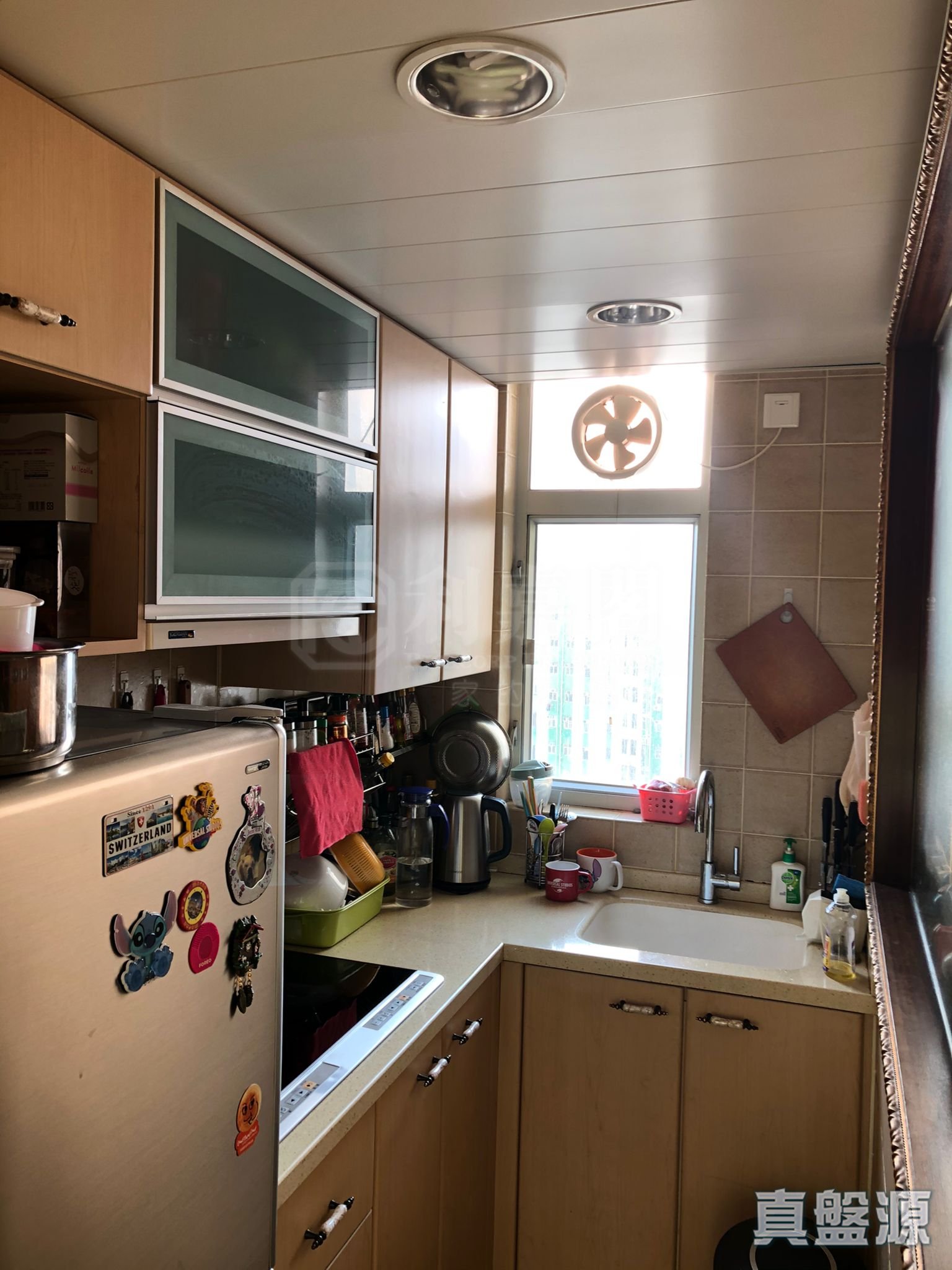 荃威花園 N座 中層 01室 荃灣