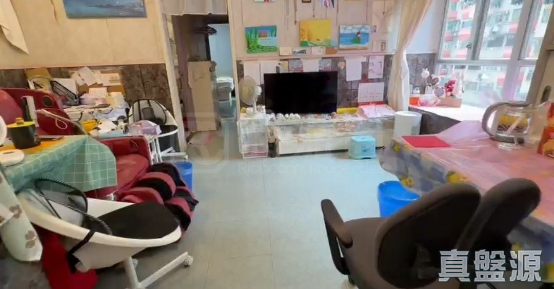 寶石大廈 2座 低層 G室 荃灣