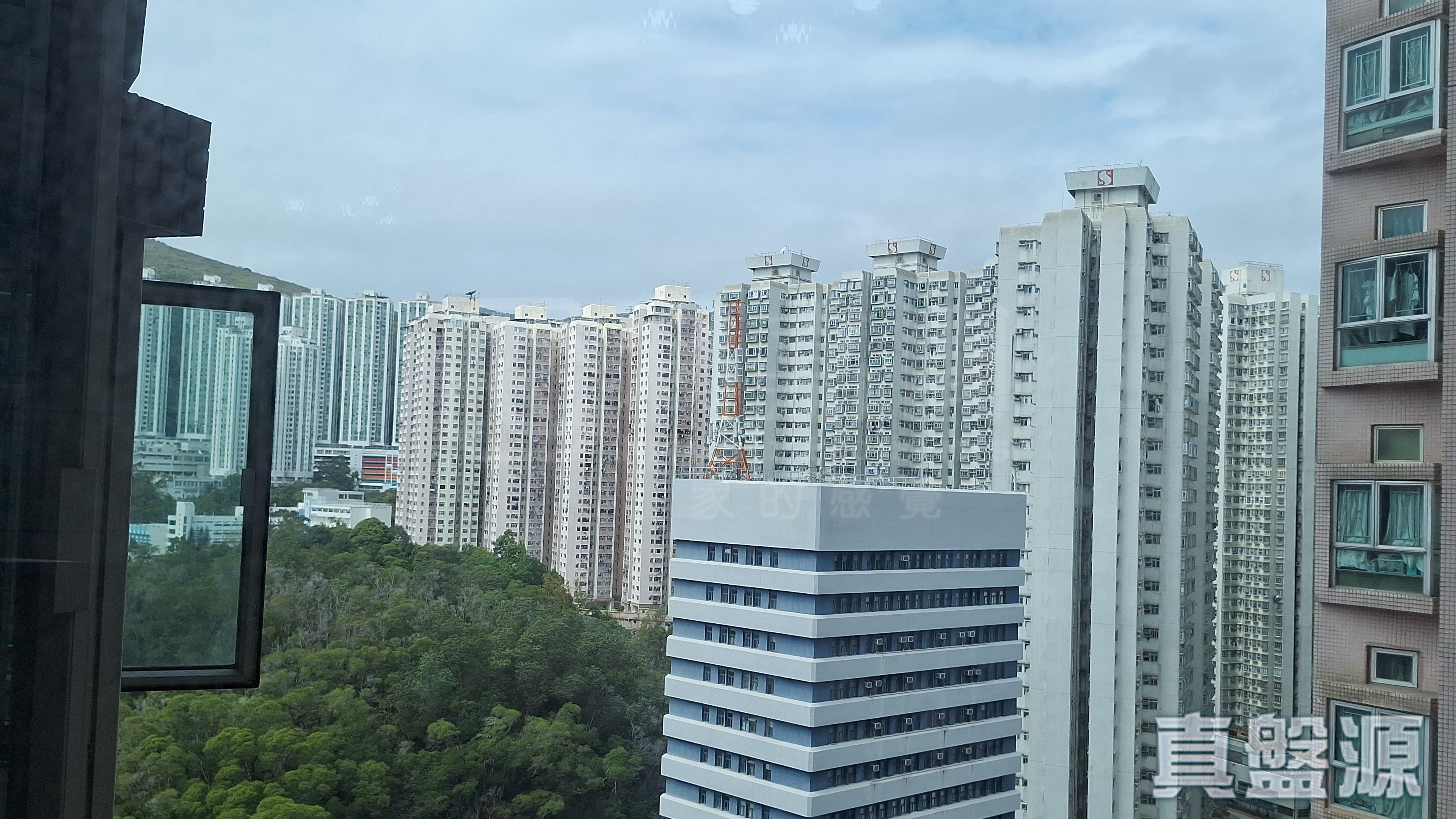 愉景新城 1期 1座 中层 A室 荃湾