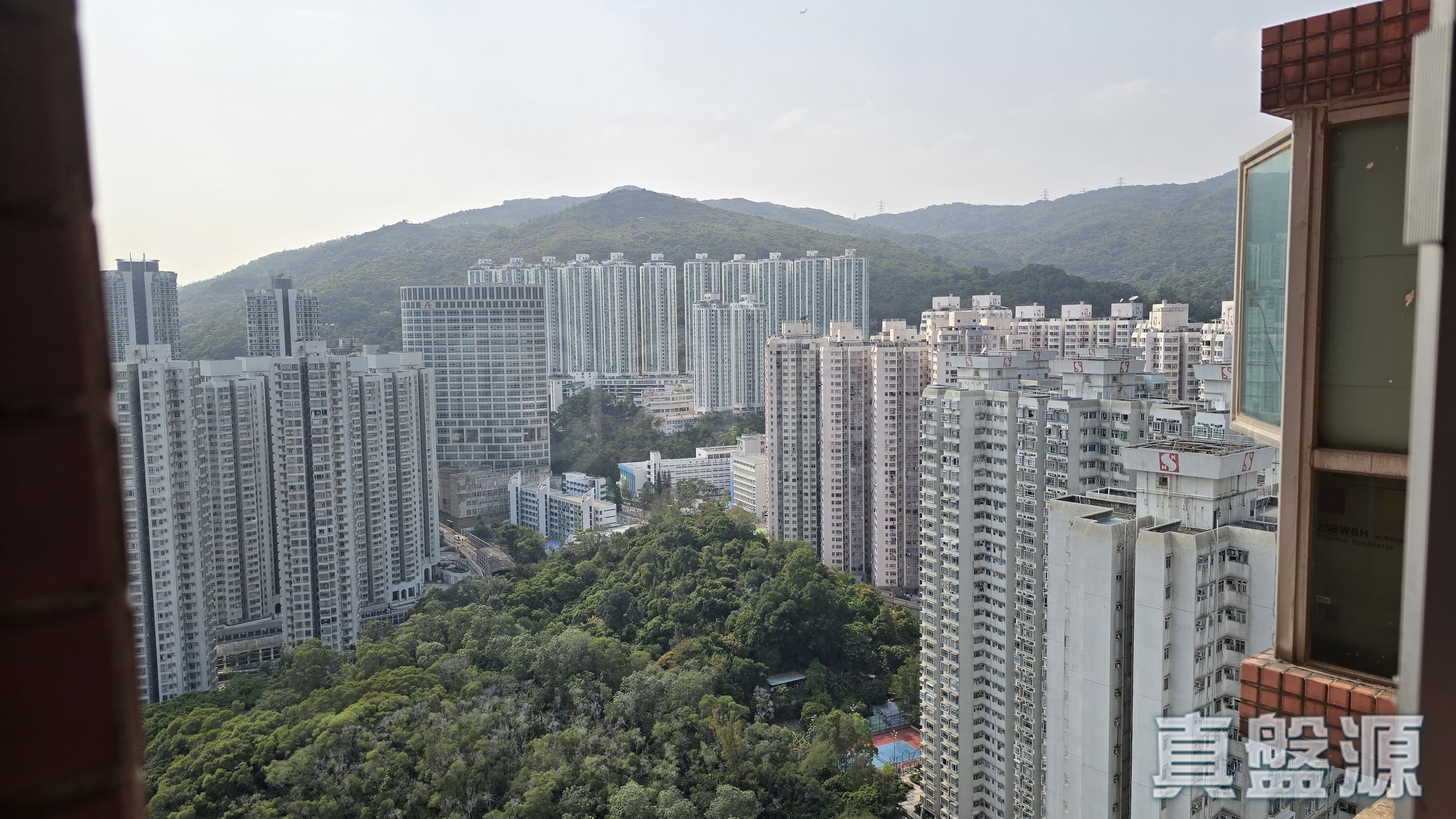 愉景新城 1期 4座 極高層 A室 荃灣