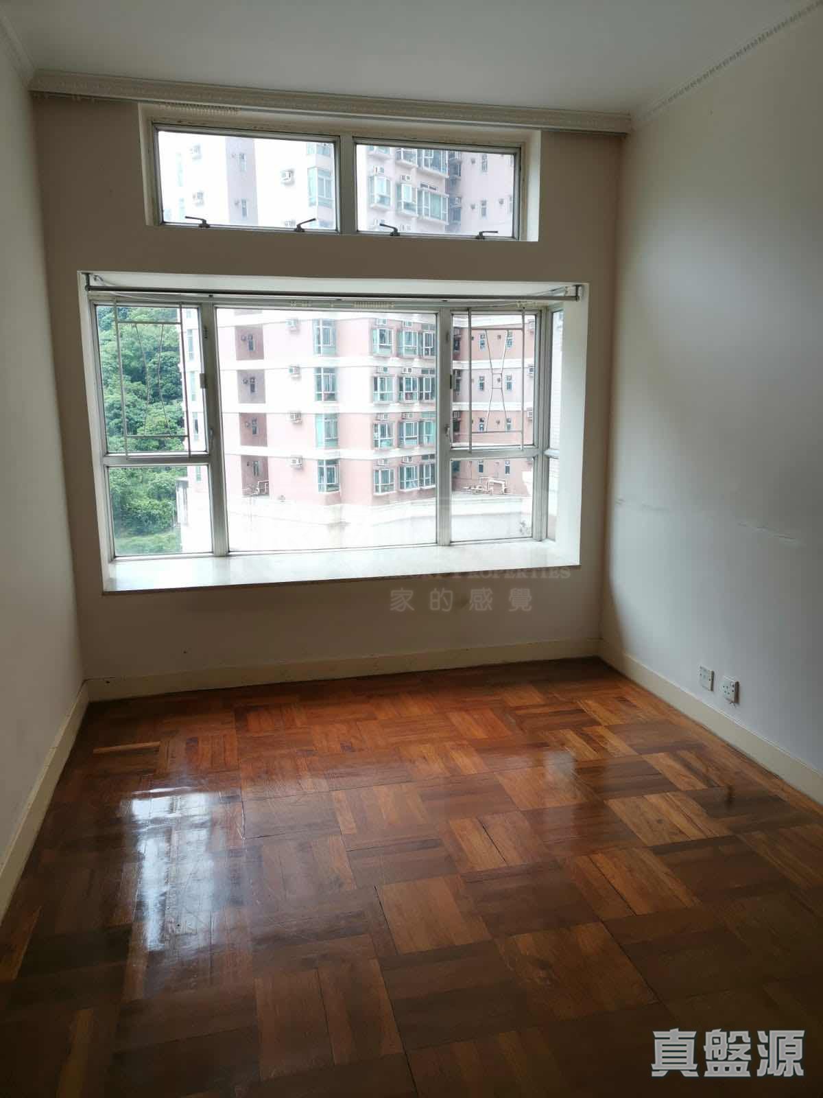 DISCOVERY PARK PHASE 1 - Block 4 Low Floor Zone Flat E Tsuen Wan