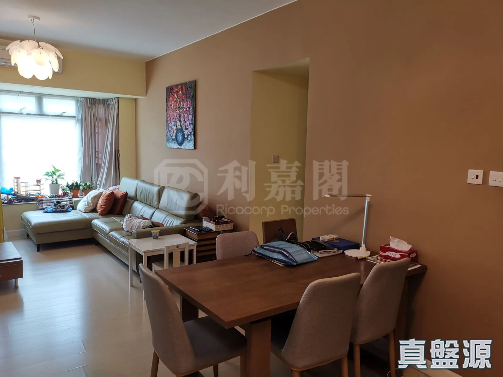 ROYAL PENINSULA BLOCK 2 Low Floor Zone Flat J Hung Hom/Whampoa/Laguna Verde