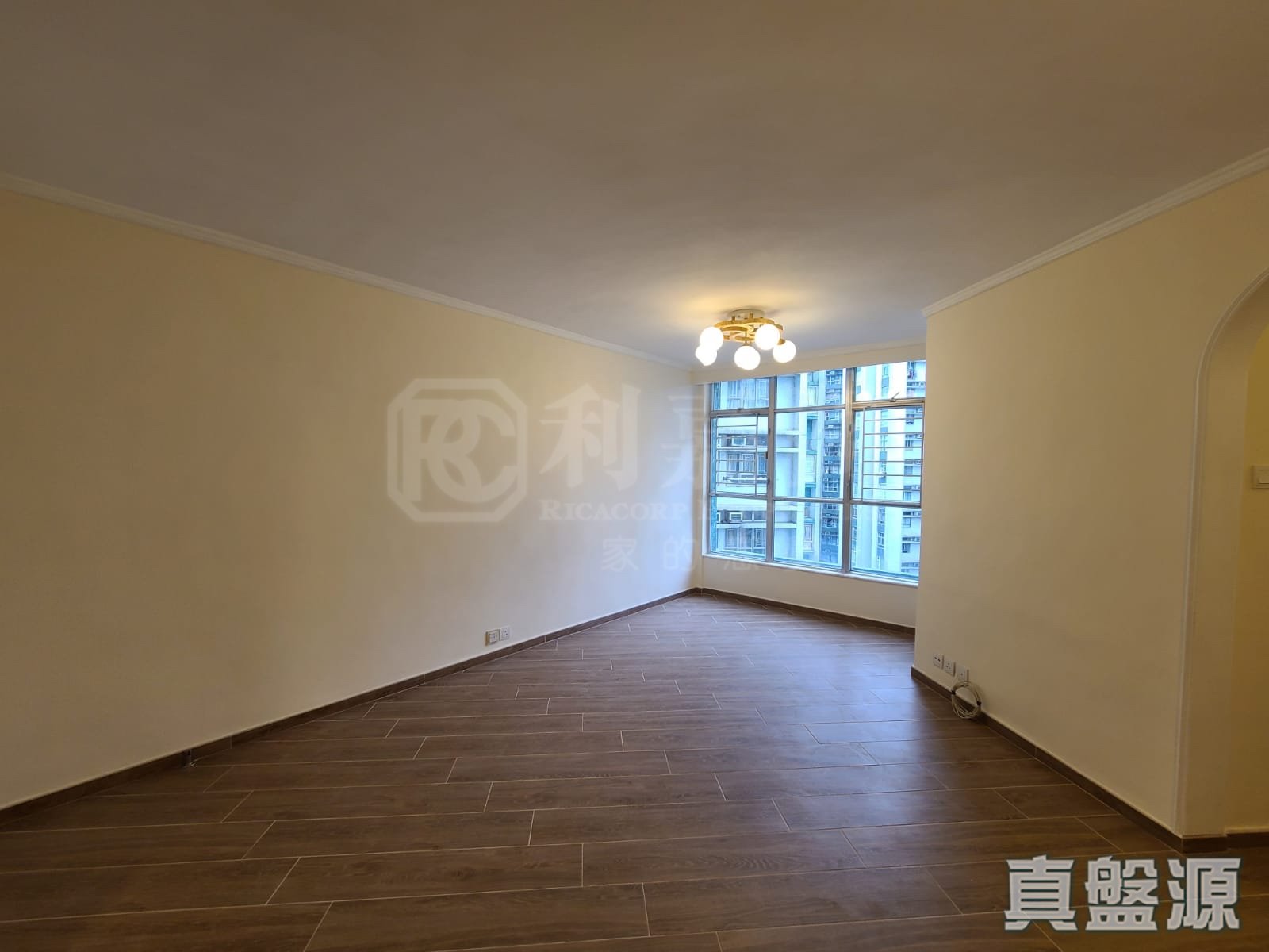 黃埔花園 11期 紫荊苑 10座 高層 F室 紅磡/黃埔/海逸