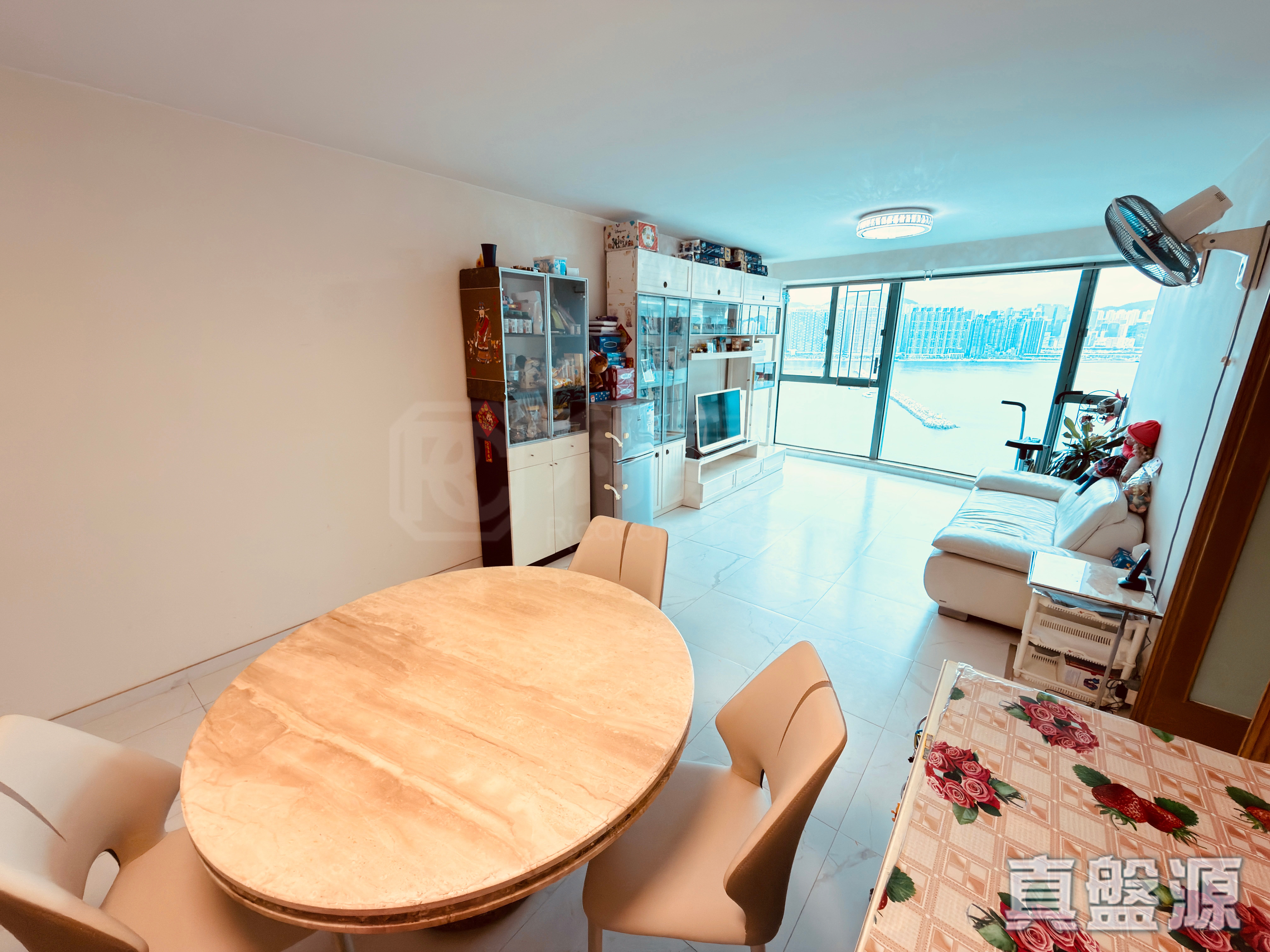 LAGUNA VERDE PHASE 3 COSTA DEL SOL - Tower 12a High Floor Zone Flat D Hung Hom/Whampoa/Laguna Verde