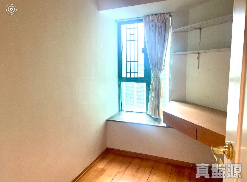 LAGUNA VERDE PHASE 4 LAGUNA GRANDE - Tower 18 High Floor Zone Flat G Hung Hom/Whampoa/Laguna Verde