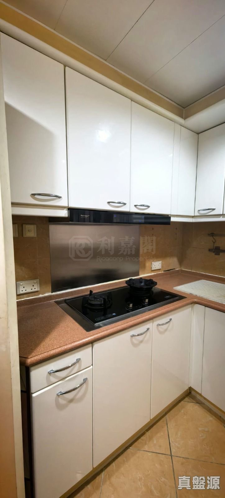 海逸豪园 5期 翠堤湾 22座 中层 D室 红磡/黄埔/海逸