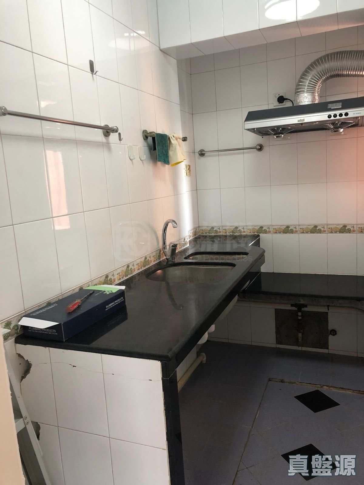 永发大楼 A座 中层 4室 元朗