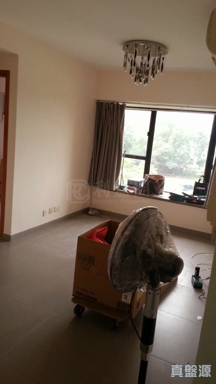 SCENIC GARDENS BLOCK 1 Medium Floor Zone Flat D Yuen Long